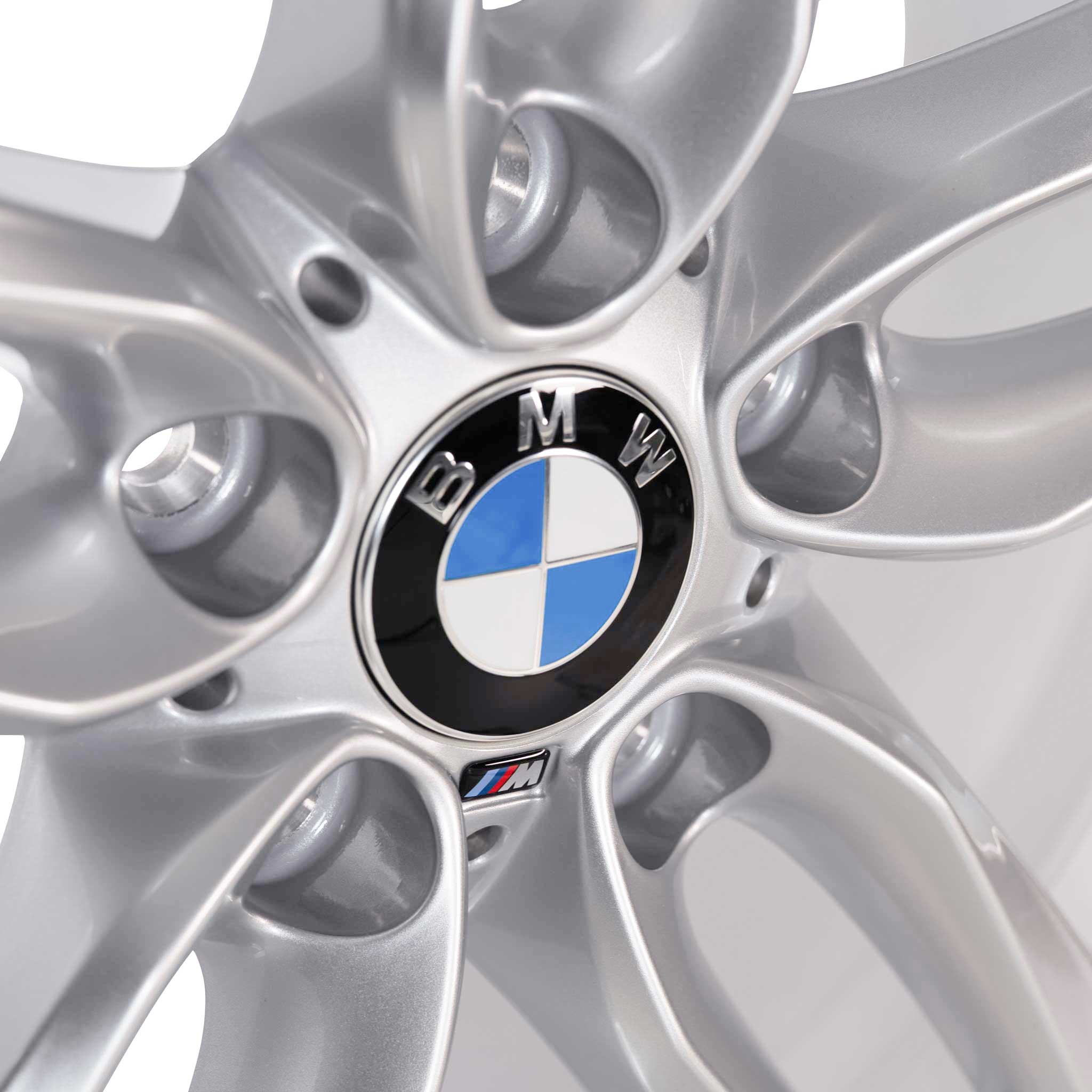 BMW 461M Décor Silver Alloy Wheel Product Image #4