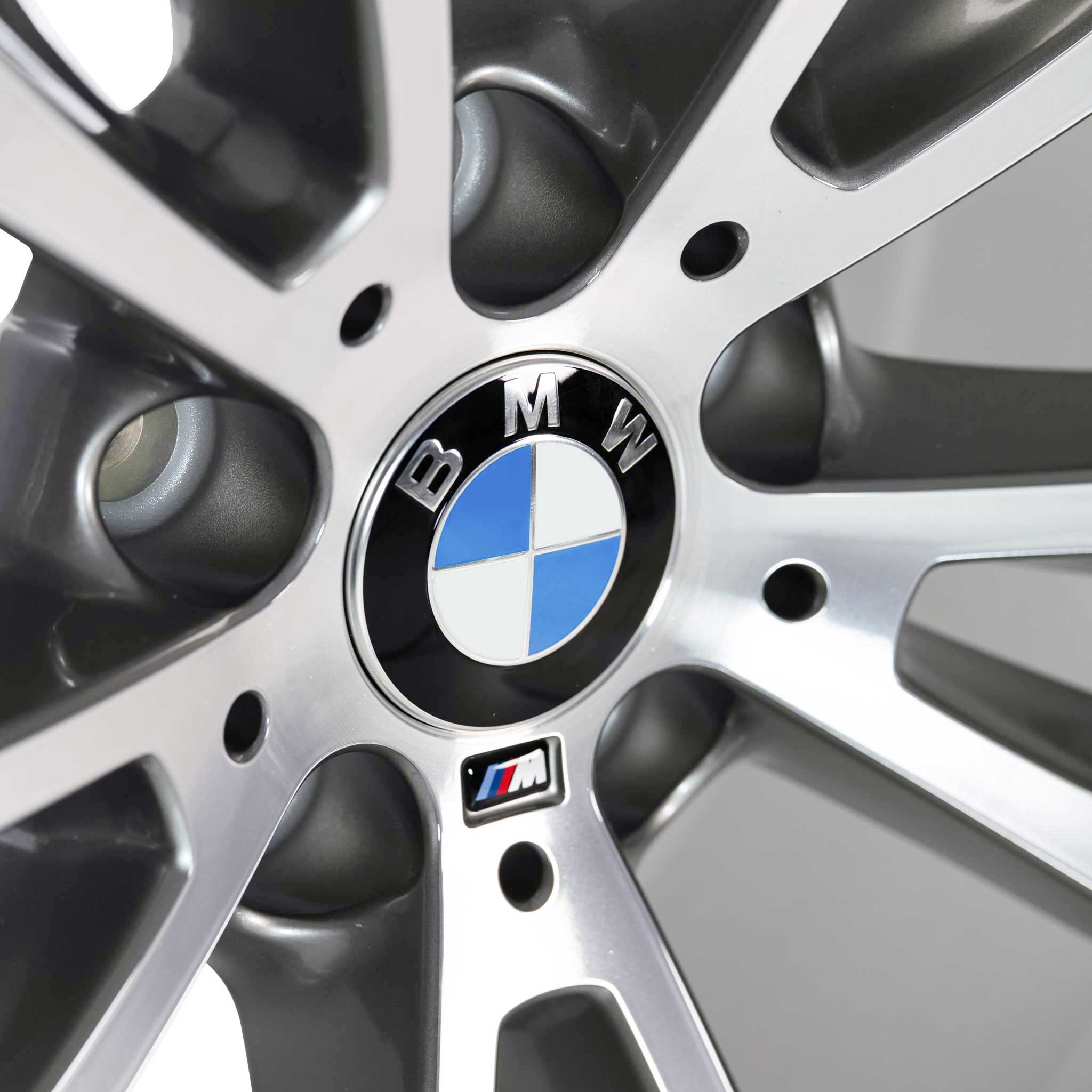 BMW 469M Ferric Grey Alloy Wheel Product Image #4