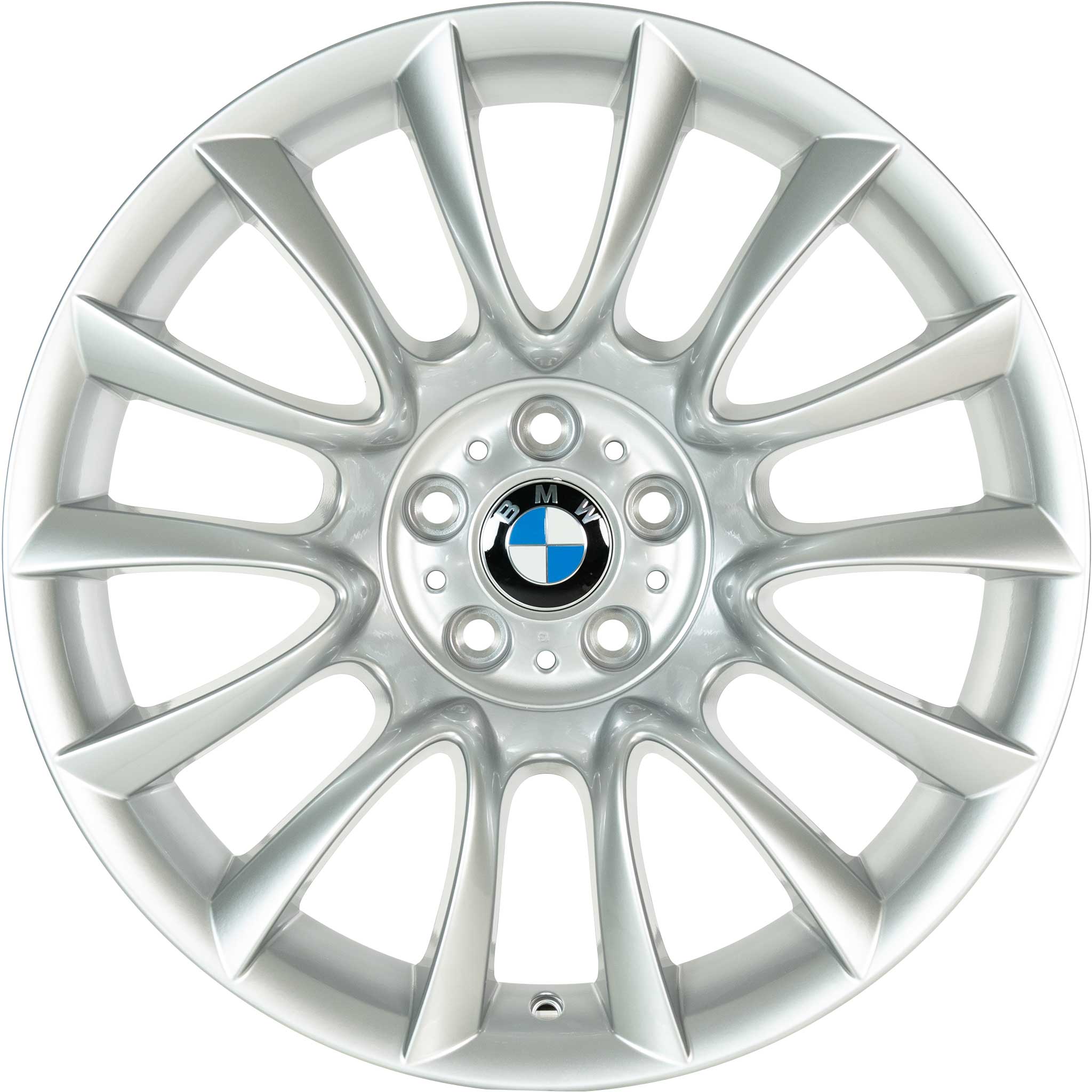 BMW 152 Silver Alloy Wheel Product Image #1