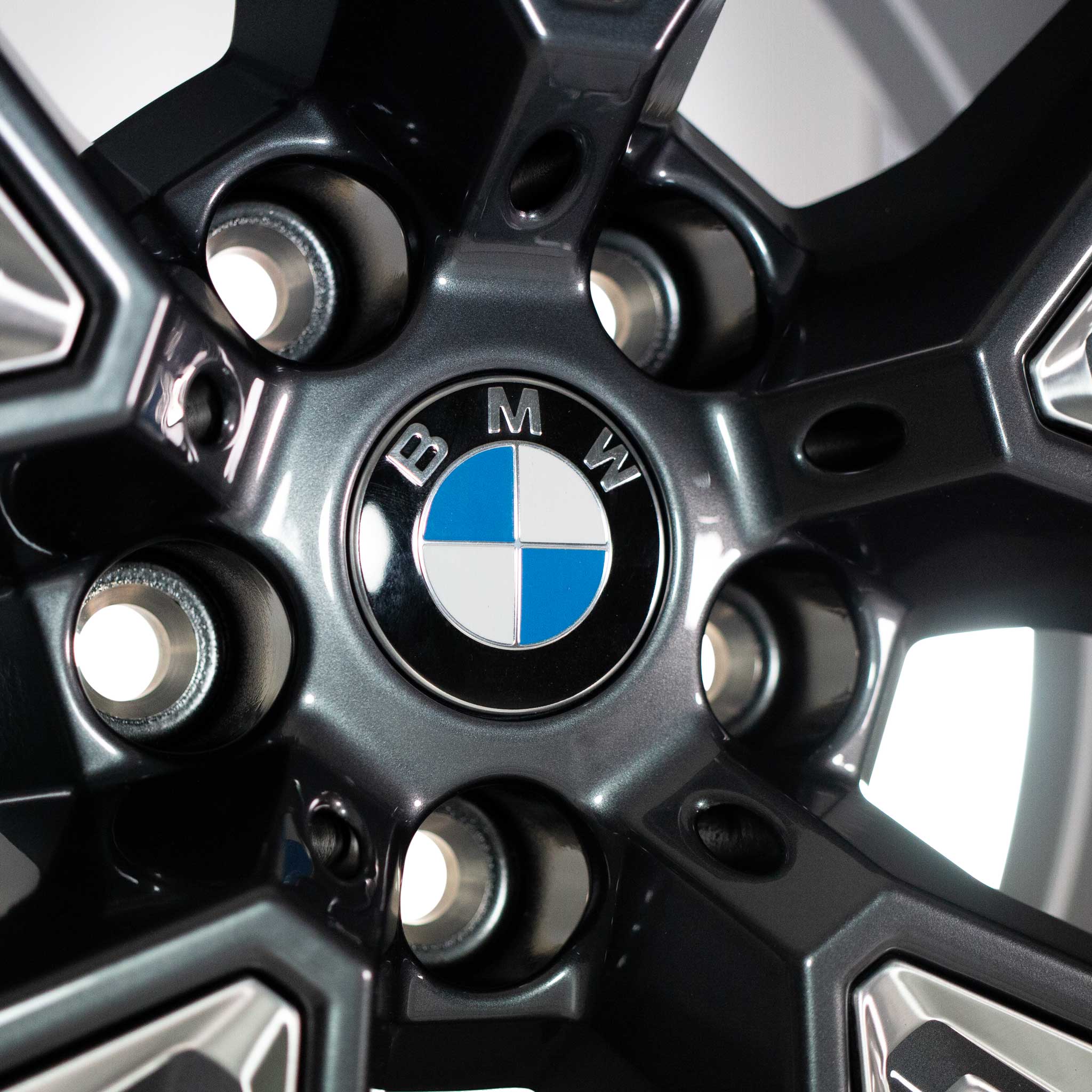 BMW 855 Gunmetal Grey with Bright Turned and Silver Inserts Alloy Wheel Product Image #4