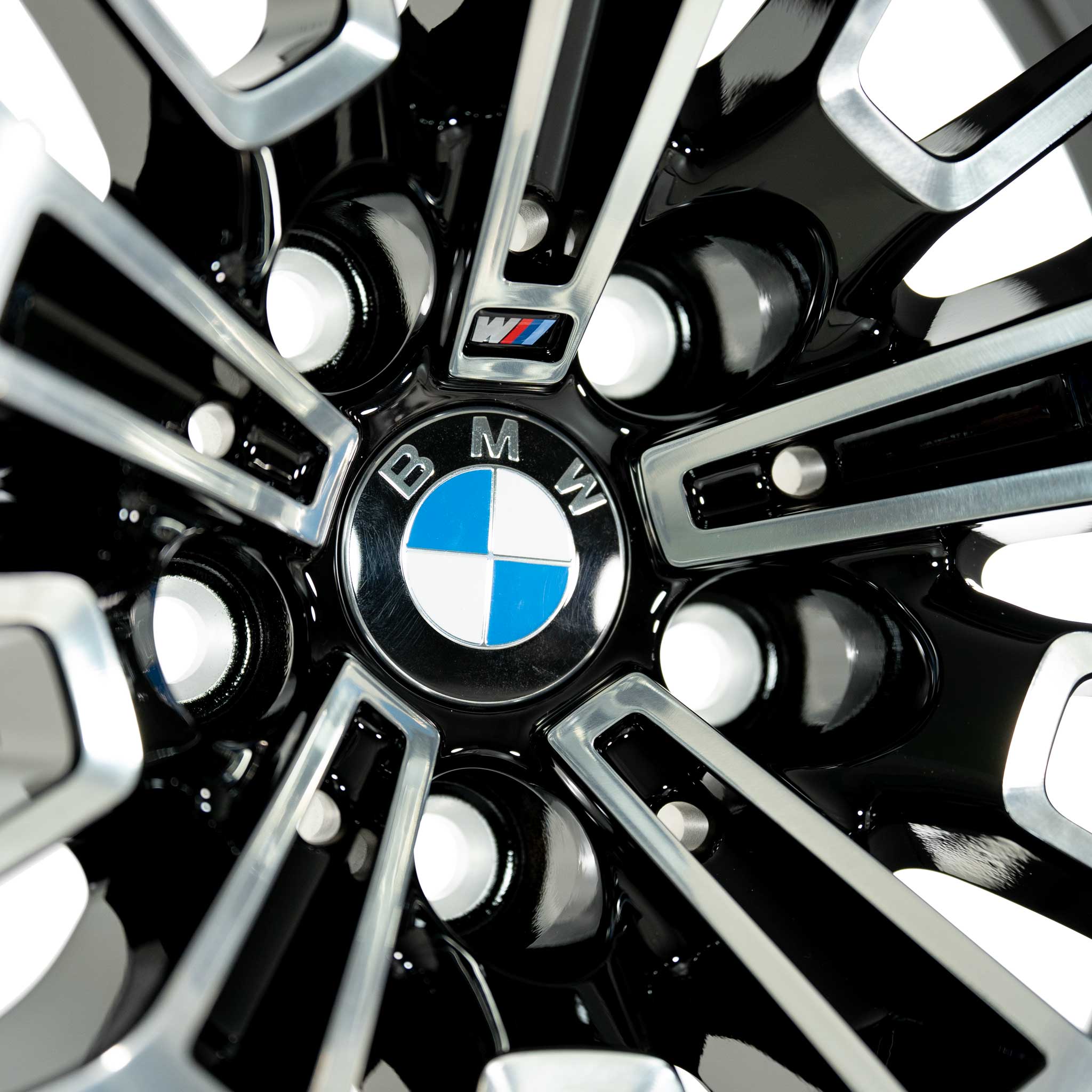 BMW 825M Jet Black with Bright Turned Alloy Wheel Product Image #4