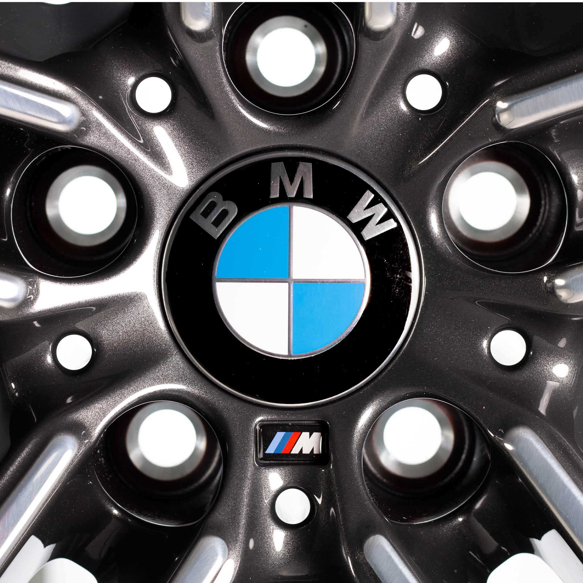BMW 612M Forged Orbit Grey with Bright Turned Alloy Wheel Product Image #3