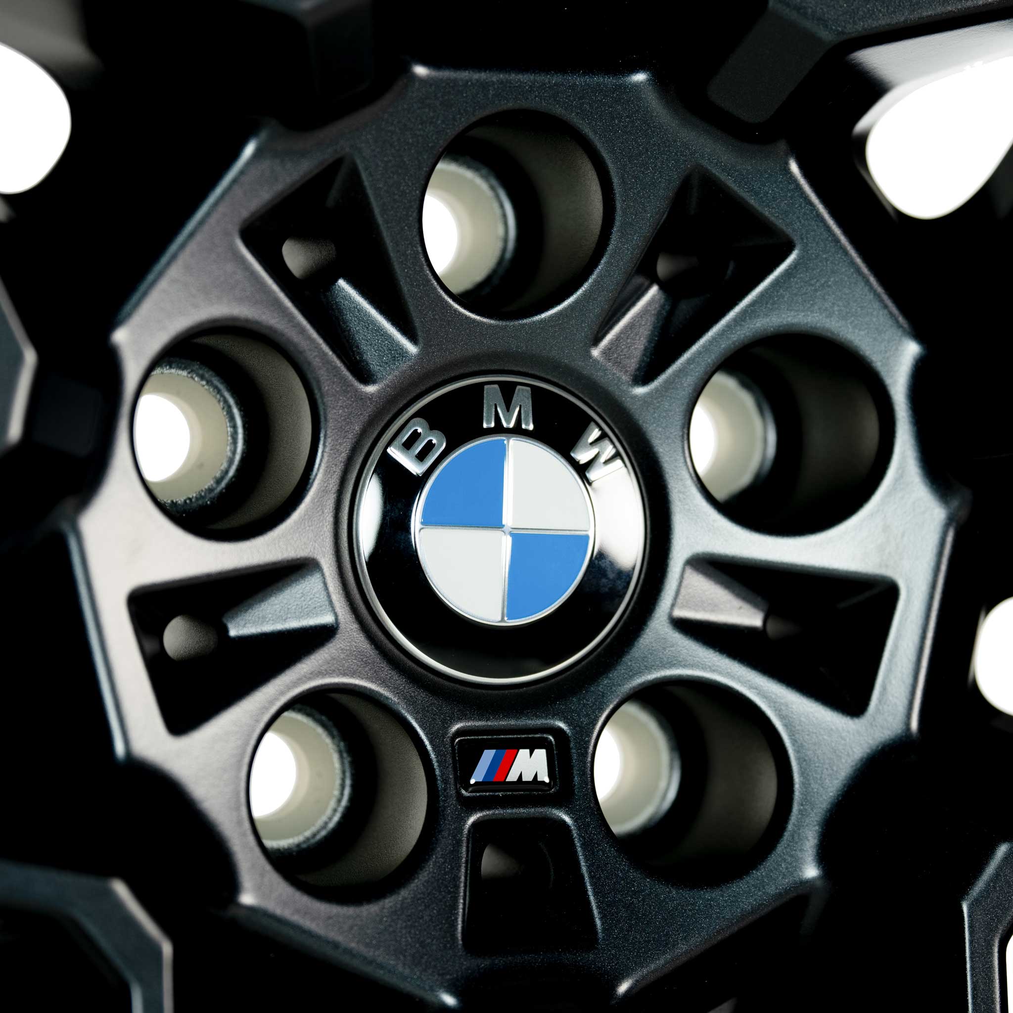BMW 943M Frozen Midnight Alloy Wheel Product Image #4