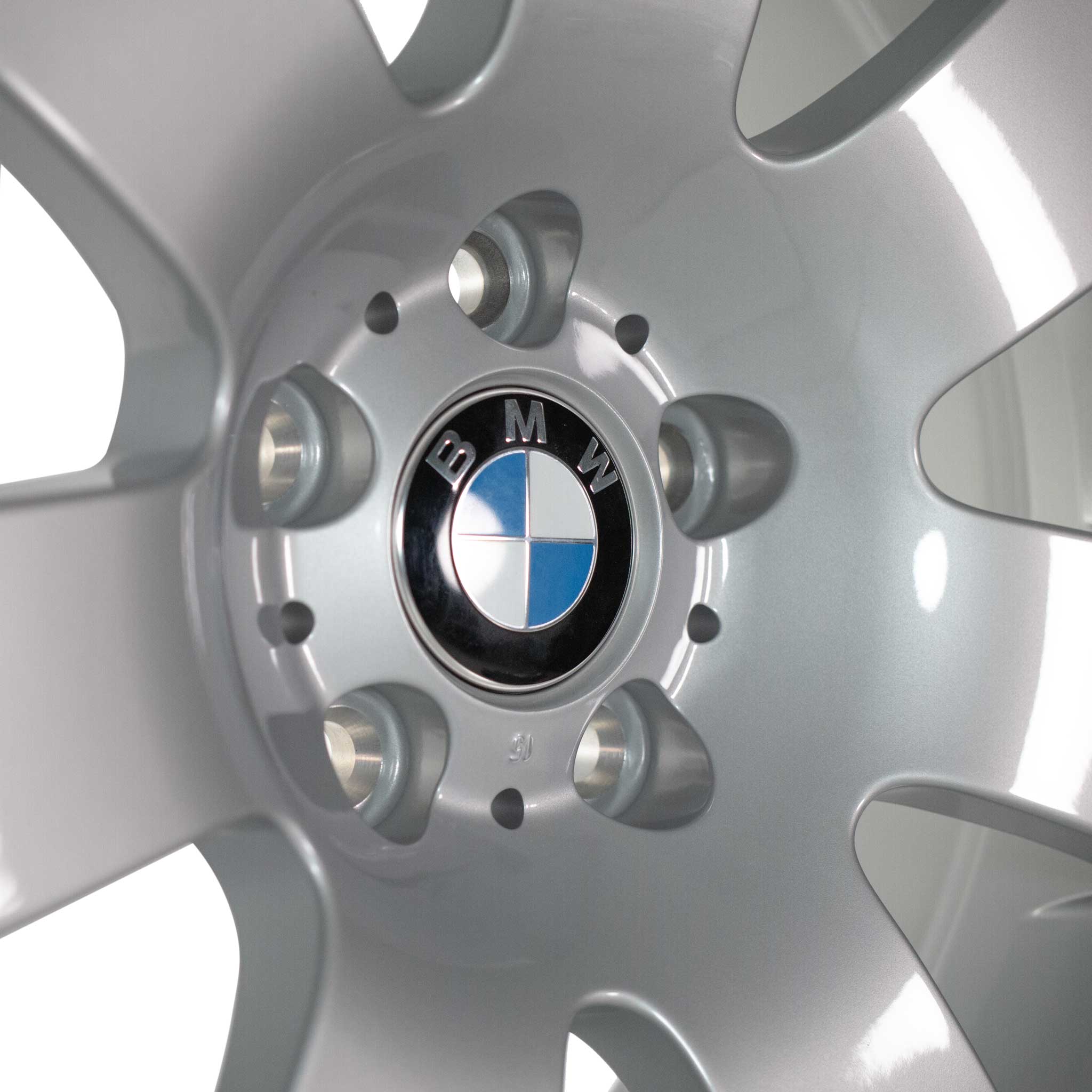 BMW 123 Silver Alloy Wheel Product Image #4