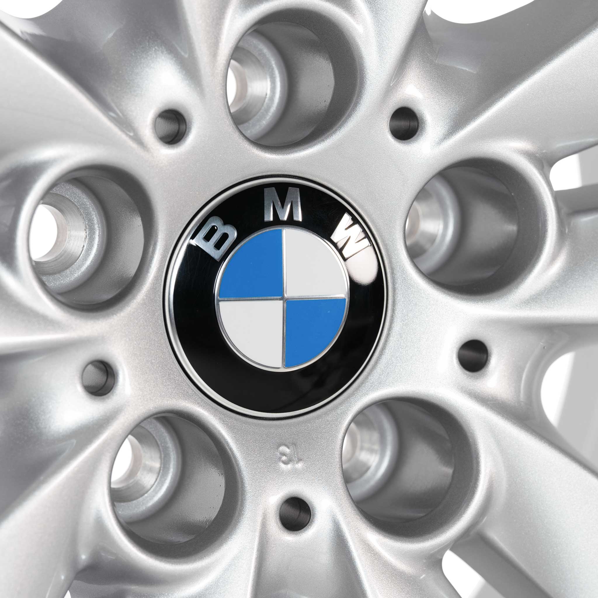BMW 161 Silver Alloy Wheel Product Image #4