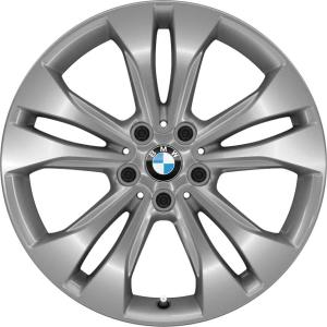 18" BMW 567 Reflex Silver with Bright Turned alloy wheel