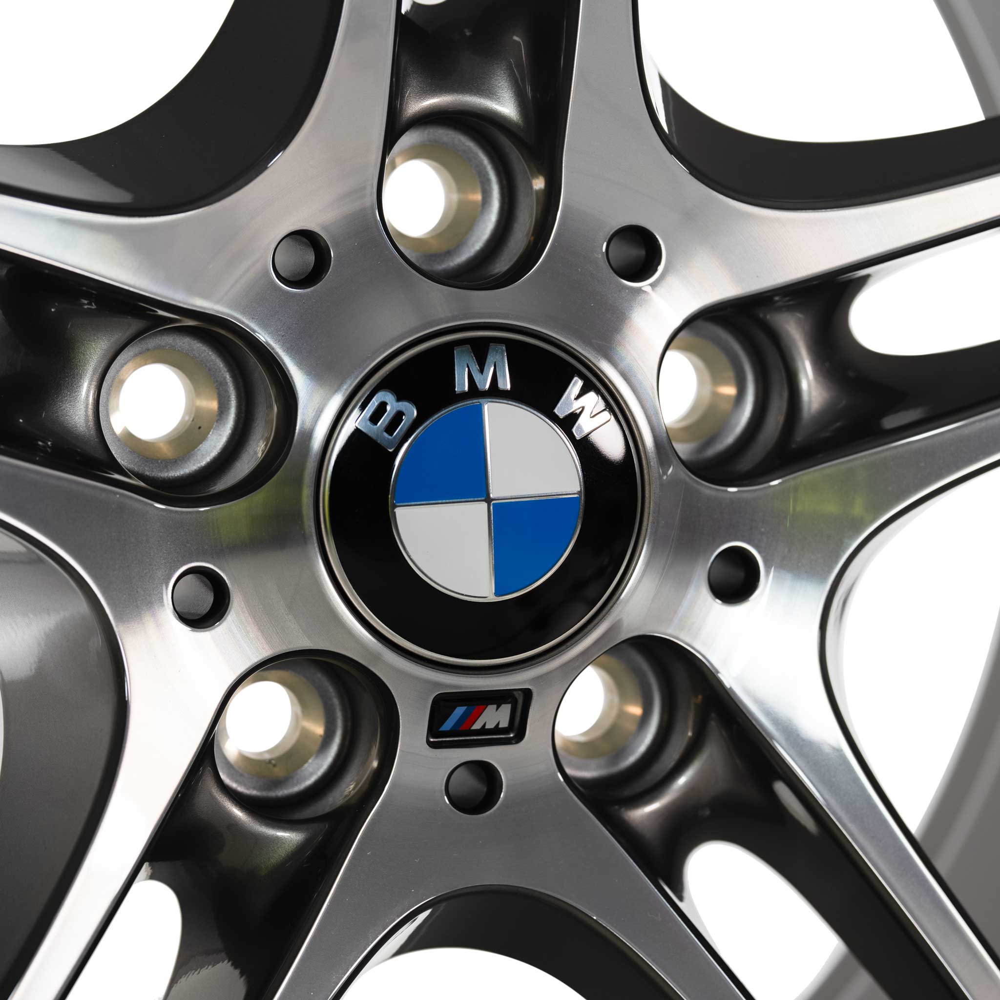 BMW 313M Silver with Bright Turned Alloy Wheel Product Image #4