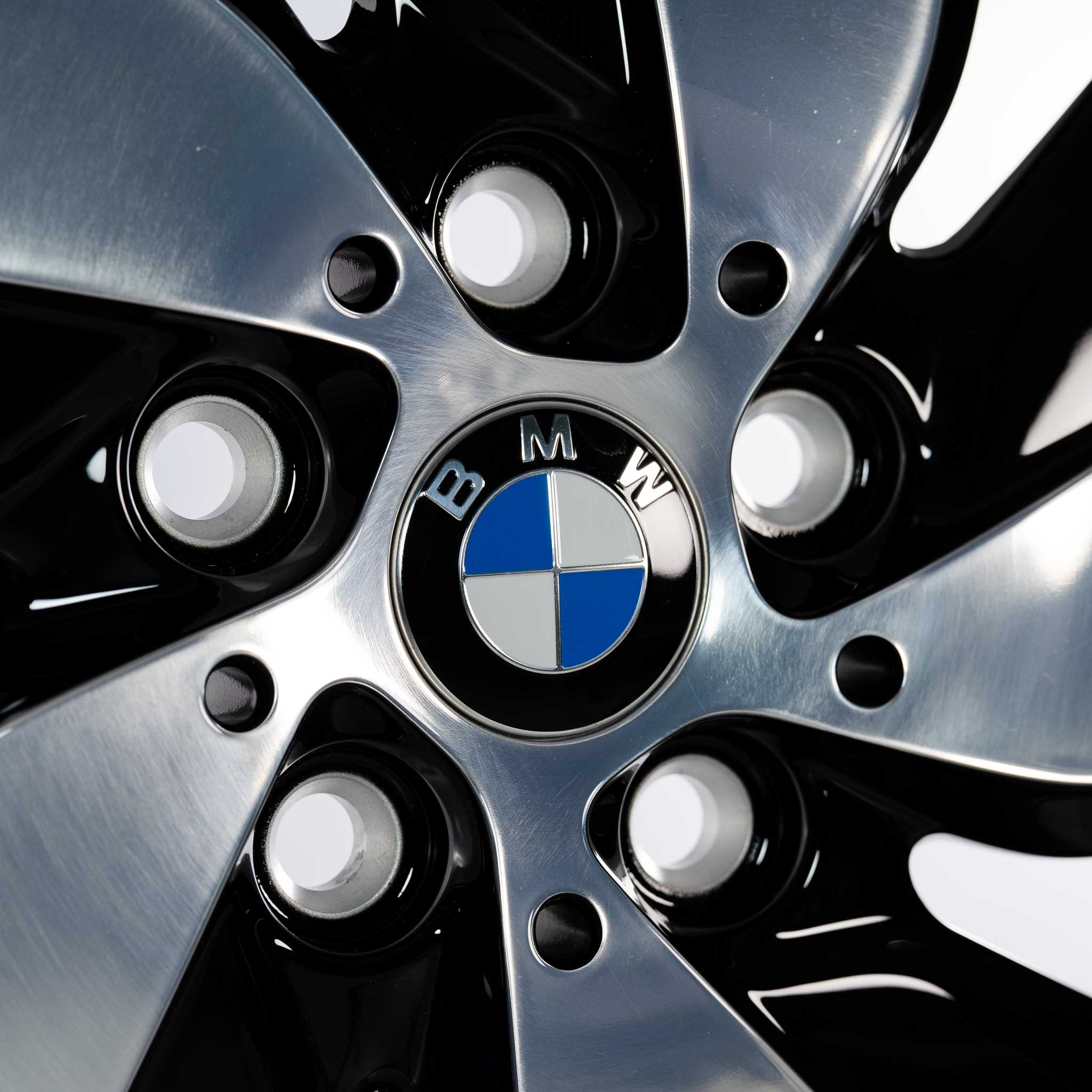 BMW 429 Black with Bright Turned Alloy Wheel Product Image #4
