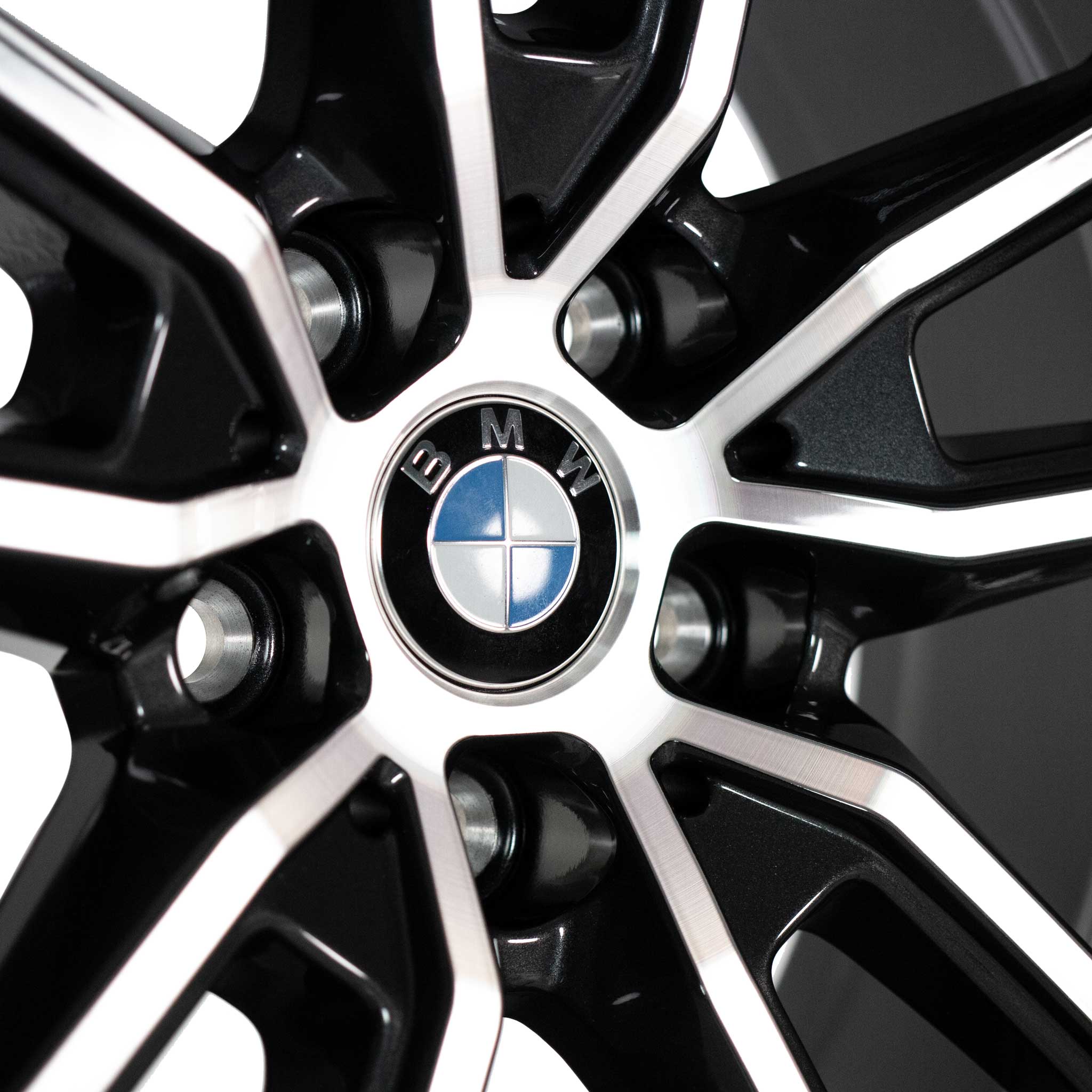 BMW 780 Orbit Grey with Bright Turned Alloy Wheel Product Image #4