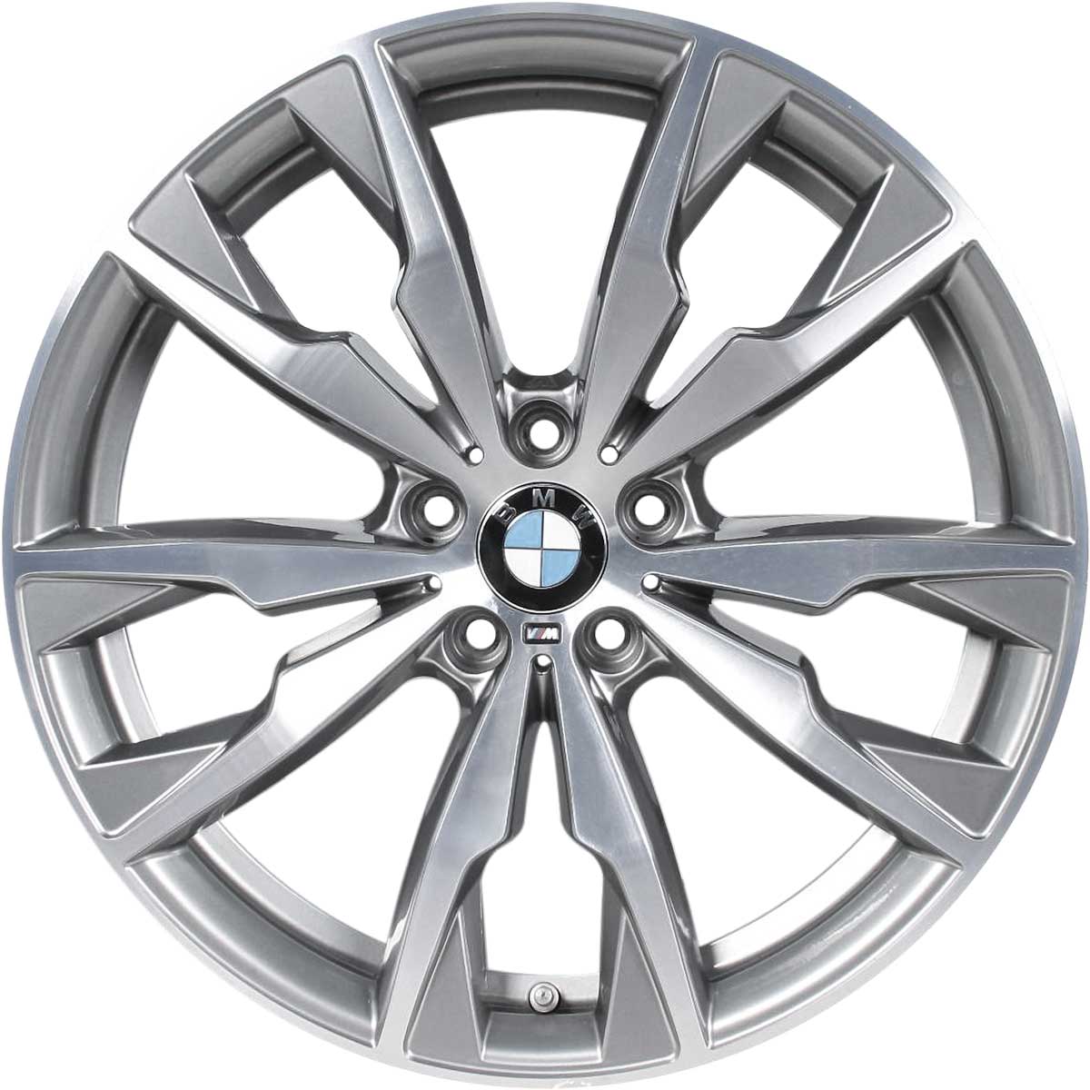 BMW 680M Ferric Grey with Bright Turned Alloy Wheel Product Image #1