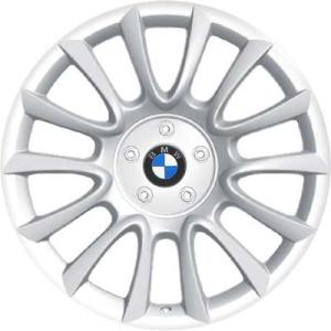 Grey BMW 152 alloy wheel
