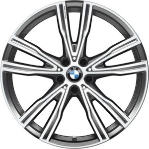 Grey BMW 730I alloy wheel