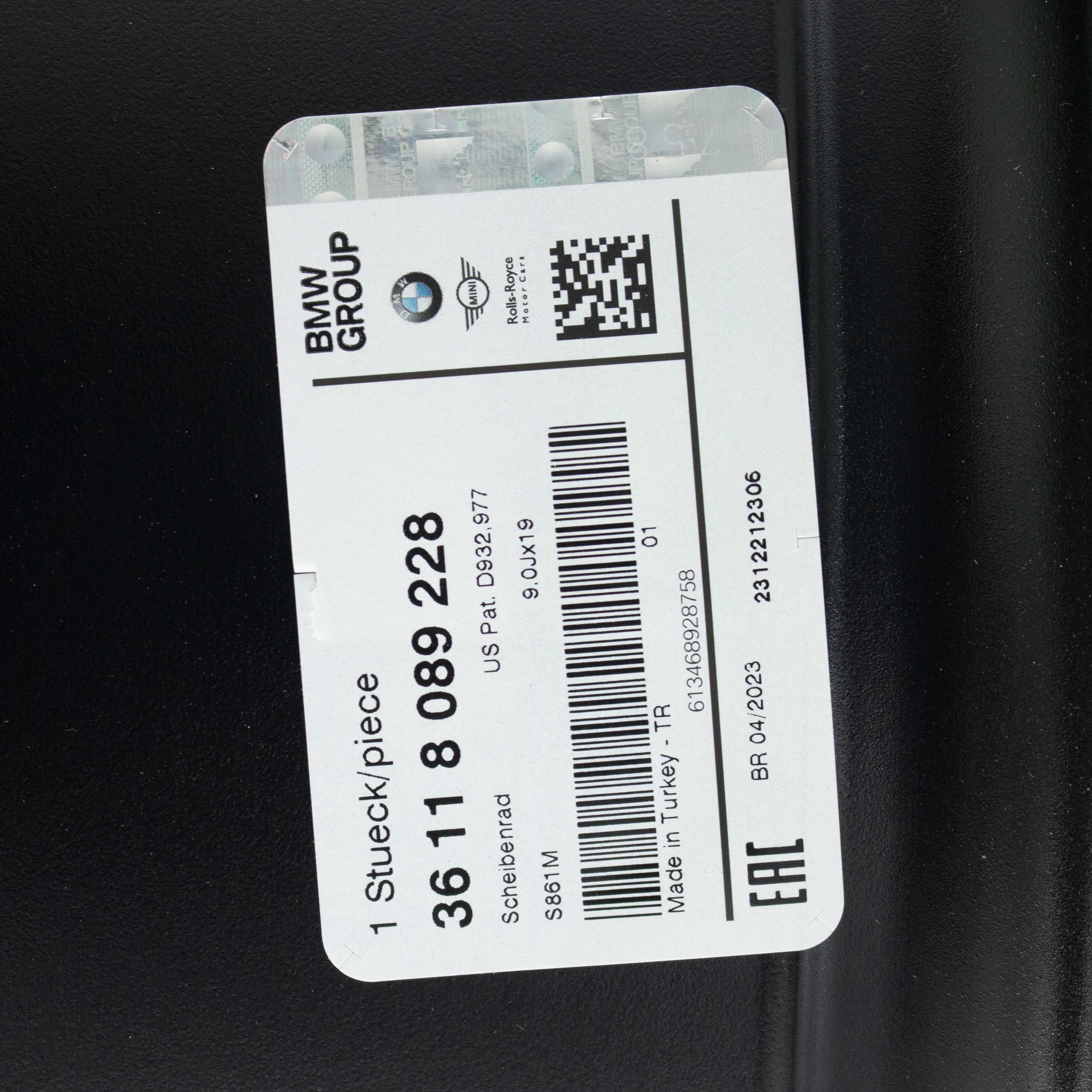 BMW 861M Black with Bright Turned Alloy Wheel Product Image #5