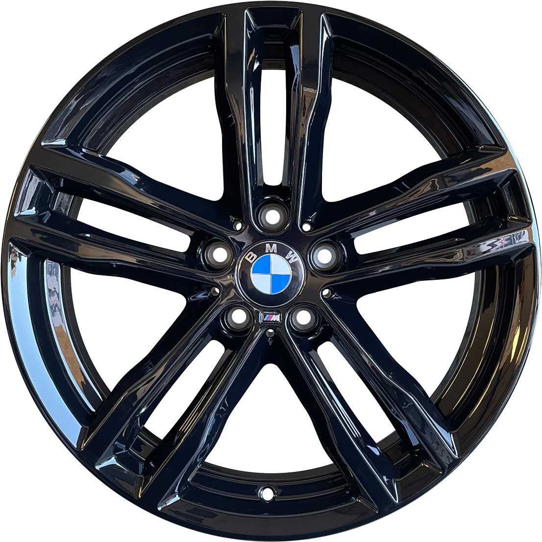 BMW 704M Jet Black Alloy Wheel Product Image #1