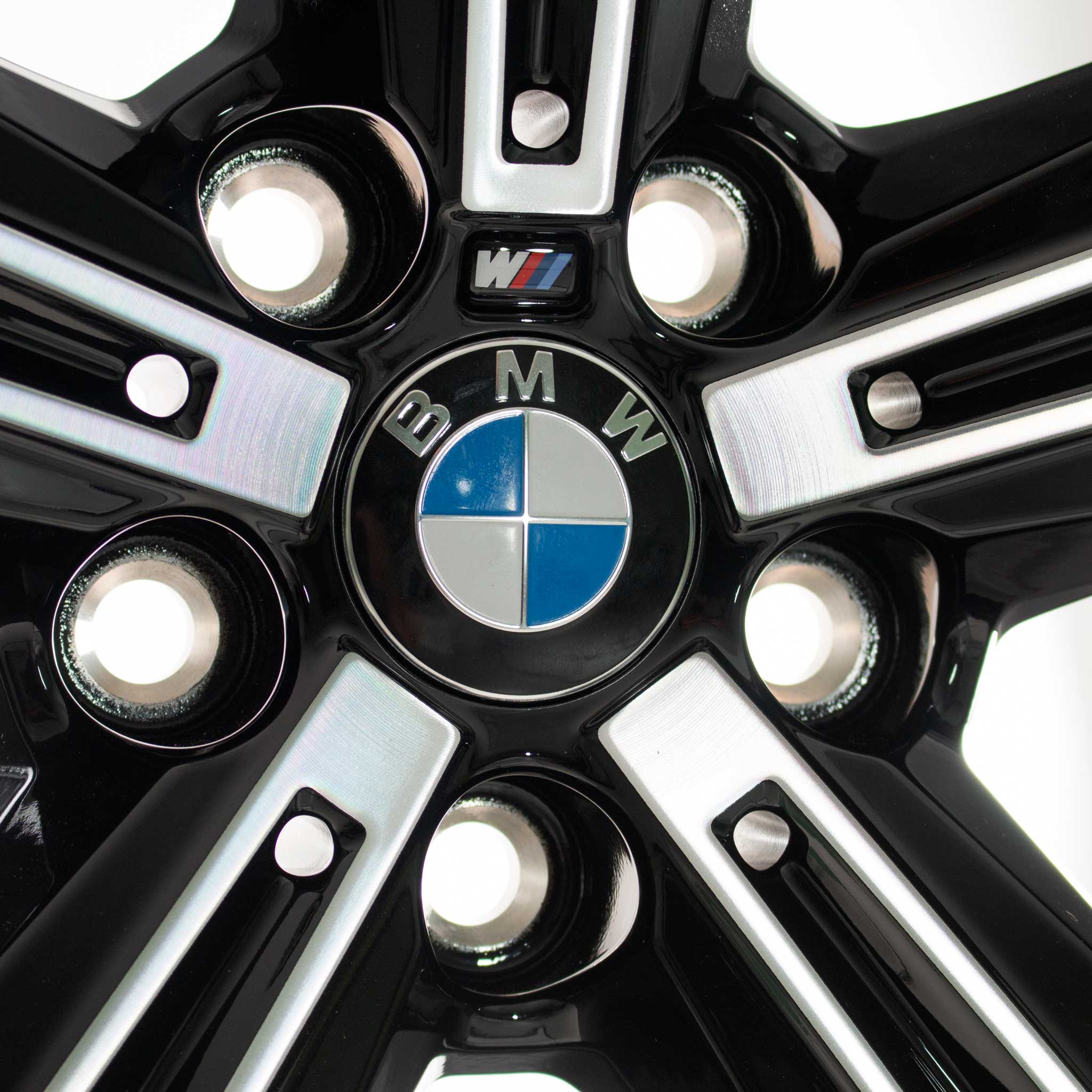 BMW 848M Jet Black with Bright Turned Alloy Wheel Product Image #4