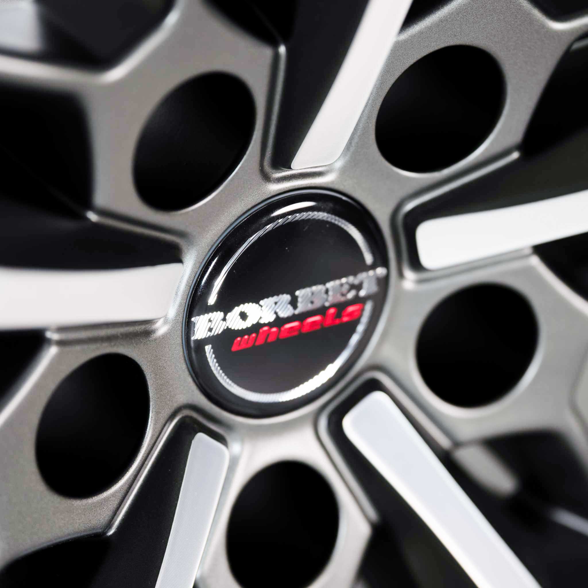 Borbet BY Titan Polished Matt Alloy Wheel Product Image #6