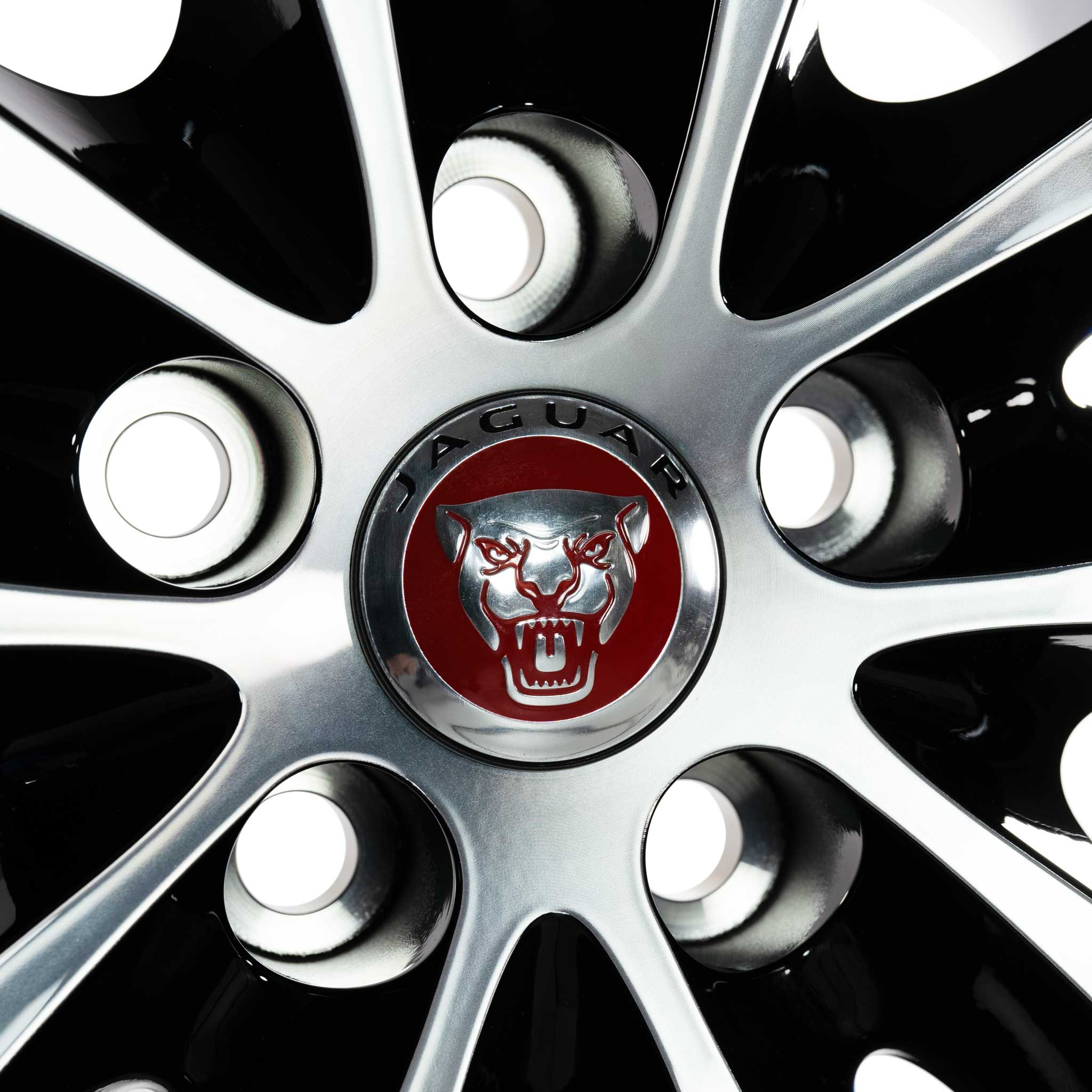 Jaguar Venom #5045 Gloss Black Diamond Turned Alloy Wheel Product Image #4