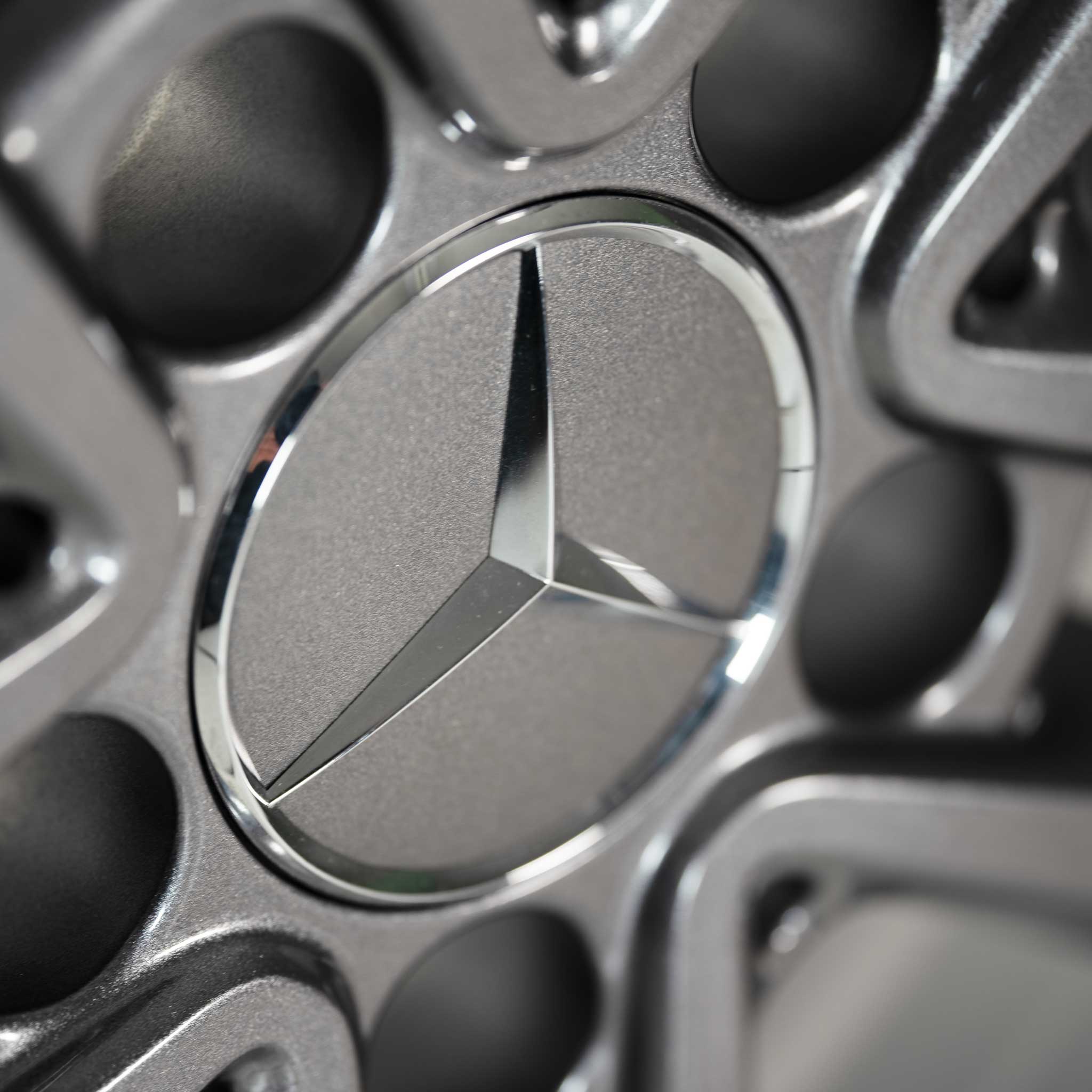Mercedes 5 Twin Spoke [205-17] Himalaya Grey Alloy Wheel Product Image #4