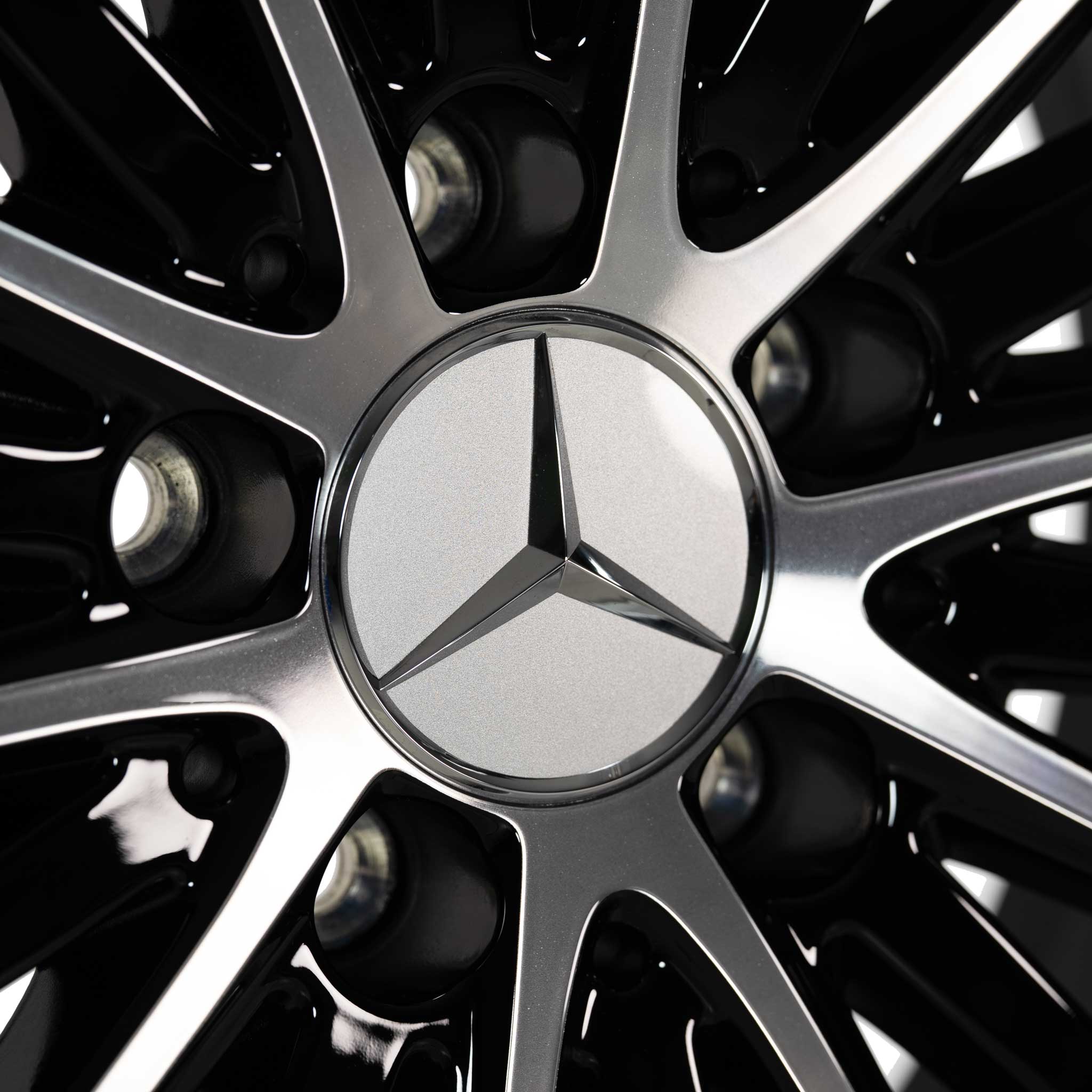 Mercedes Multispoke [205-17] Gloss Black with High Sheen Alloy Wheel Product Image #4