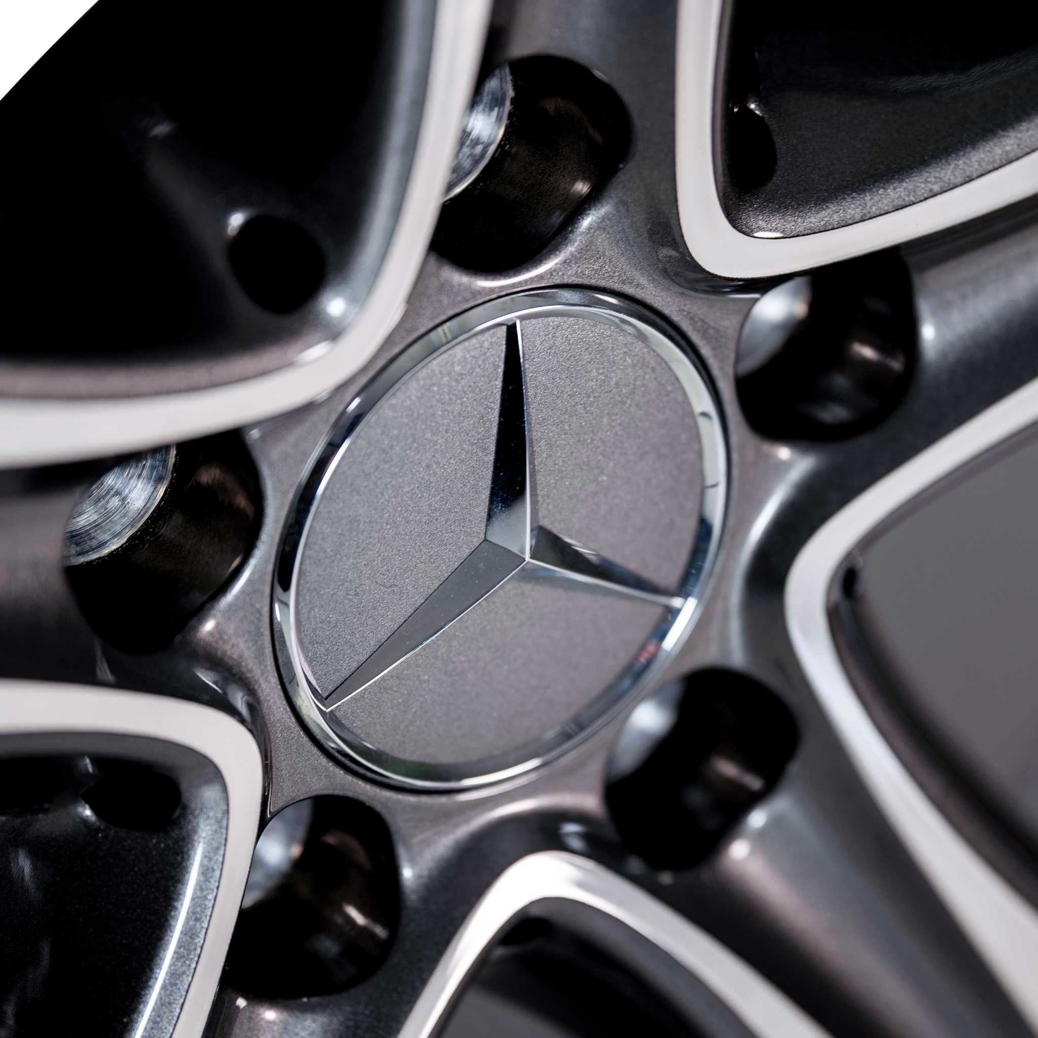 Mercedes 5 Spoke [213-18] Tremolite Metallic with High Sheen Alloy Wheel Product Image #4