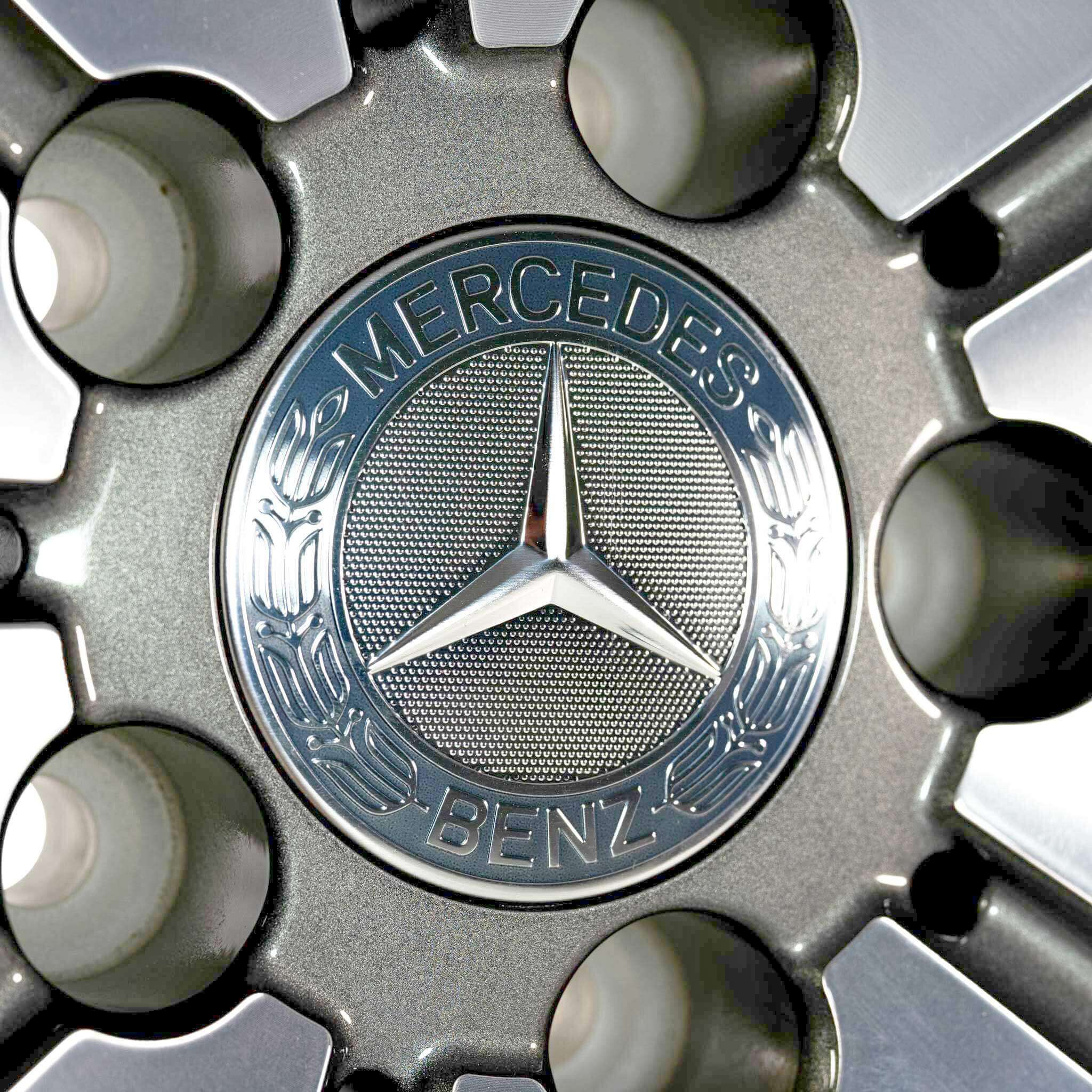 Mercedes 10 Spoke [222-20] Palladium Silver with High Sheen Alloy Wheel Product Image #4