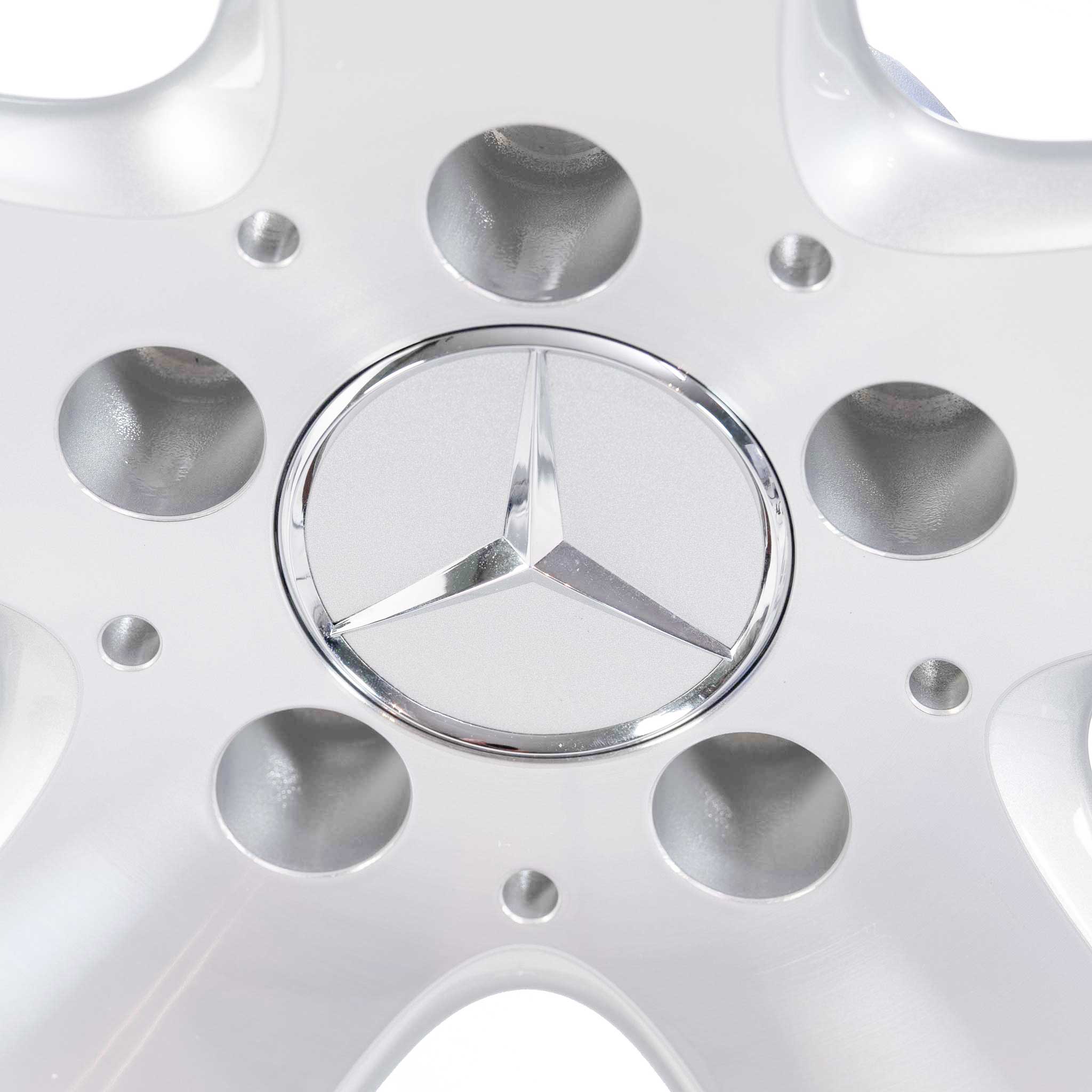 Mercedes Rucha [211-17] Standard Silver with High Sheen Alloy Wheel Product Image #4