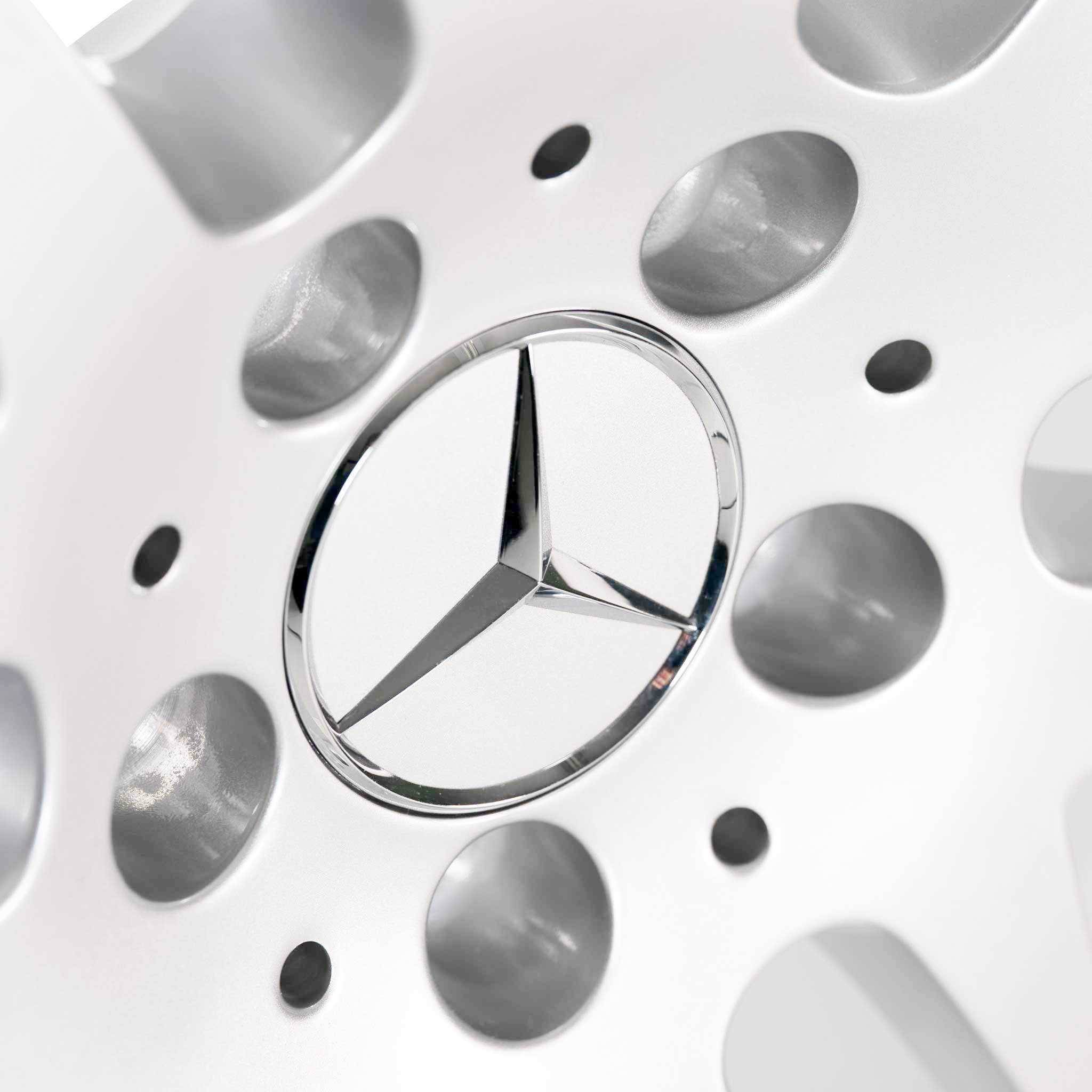Mercedes 6 Twin Spoke [171-18] Titanium Silver Alloy Wheel Product Image #4