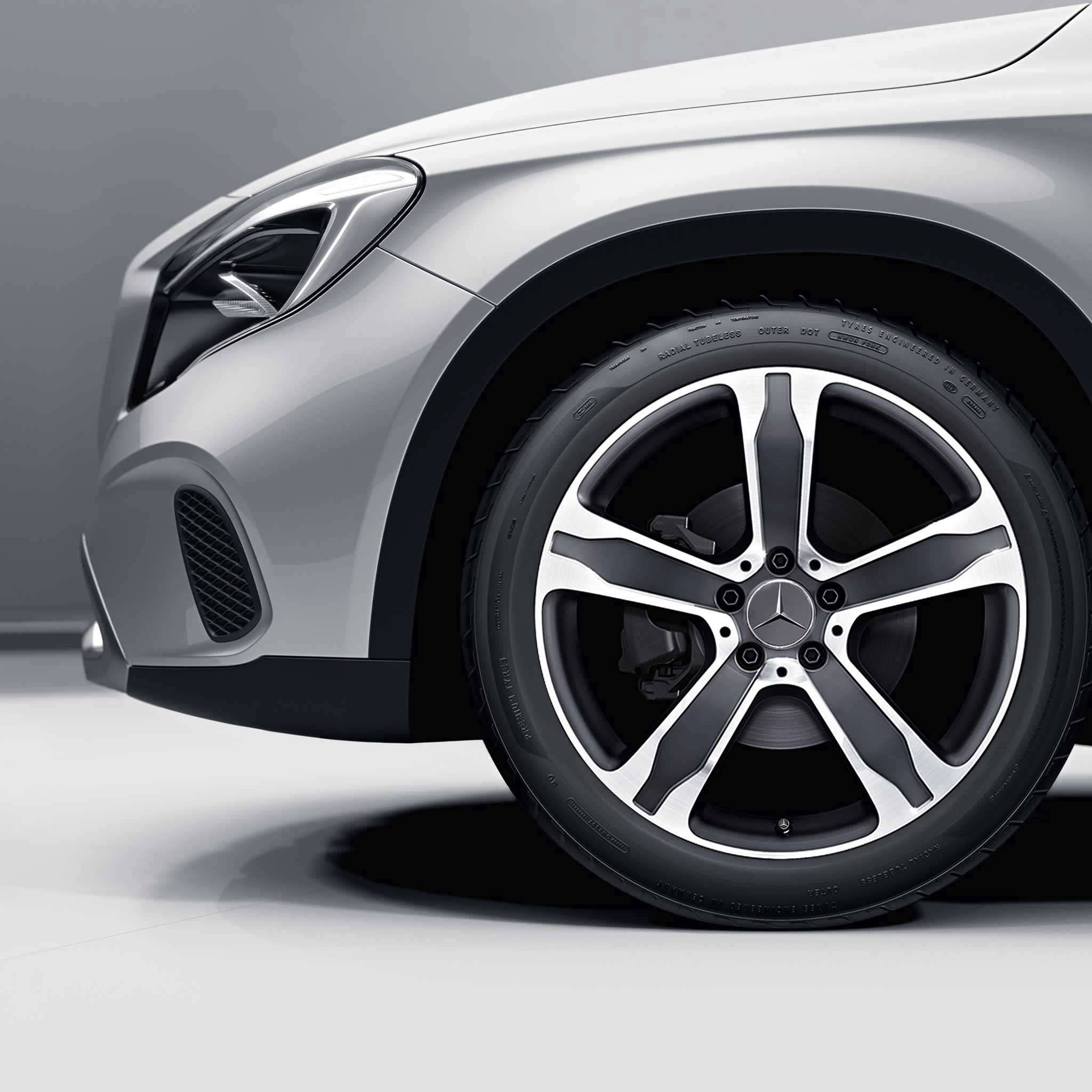 Mercedes 5 Spoke [156-19] Tremolite Metallic with High Sheen Alloy Wheel Product Image #4