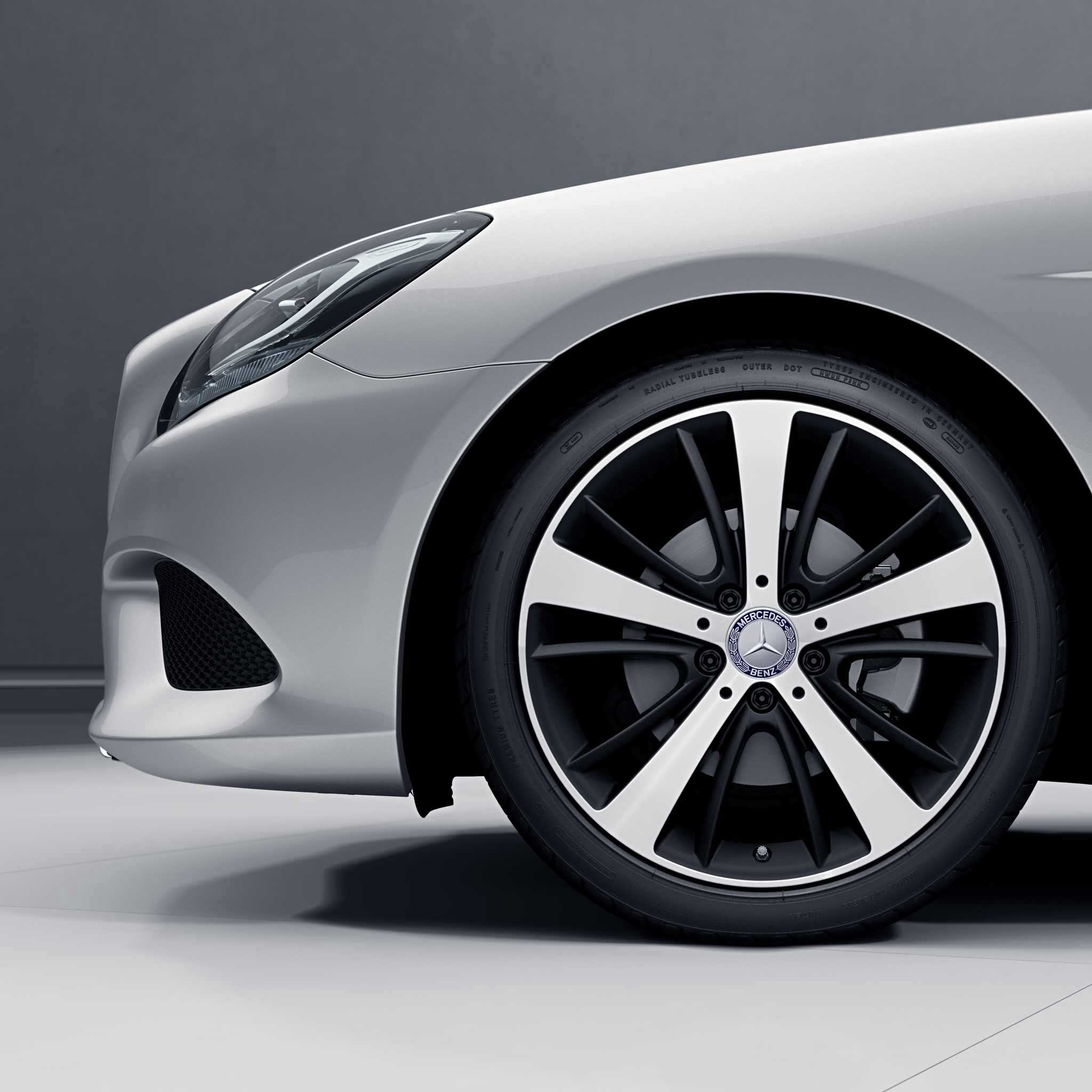Mercedes 5 Spoke [172-18] Matt Black with High Sheen Alloy Wheel Product Image #3