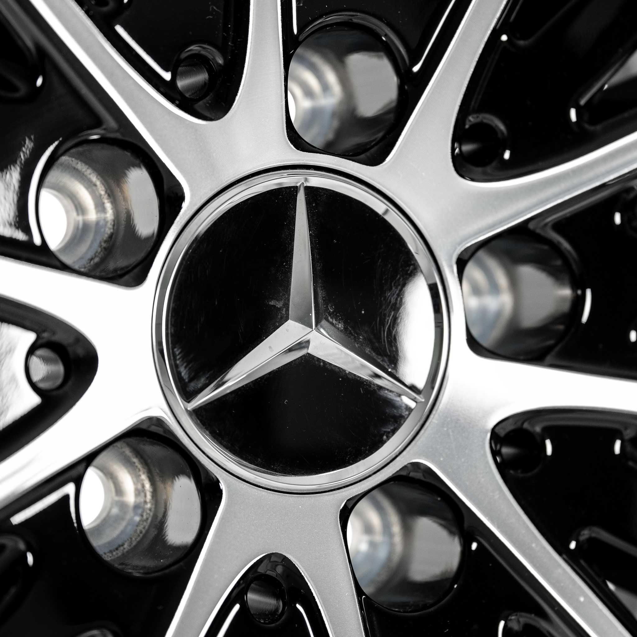Mercedes 10 Spoke [205-18] Gloss Black with High Sheen Alloy Wheel Product Image #4