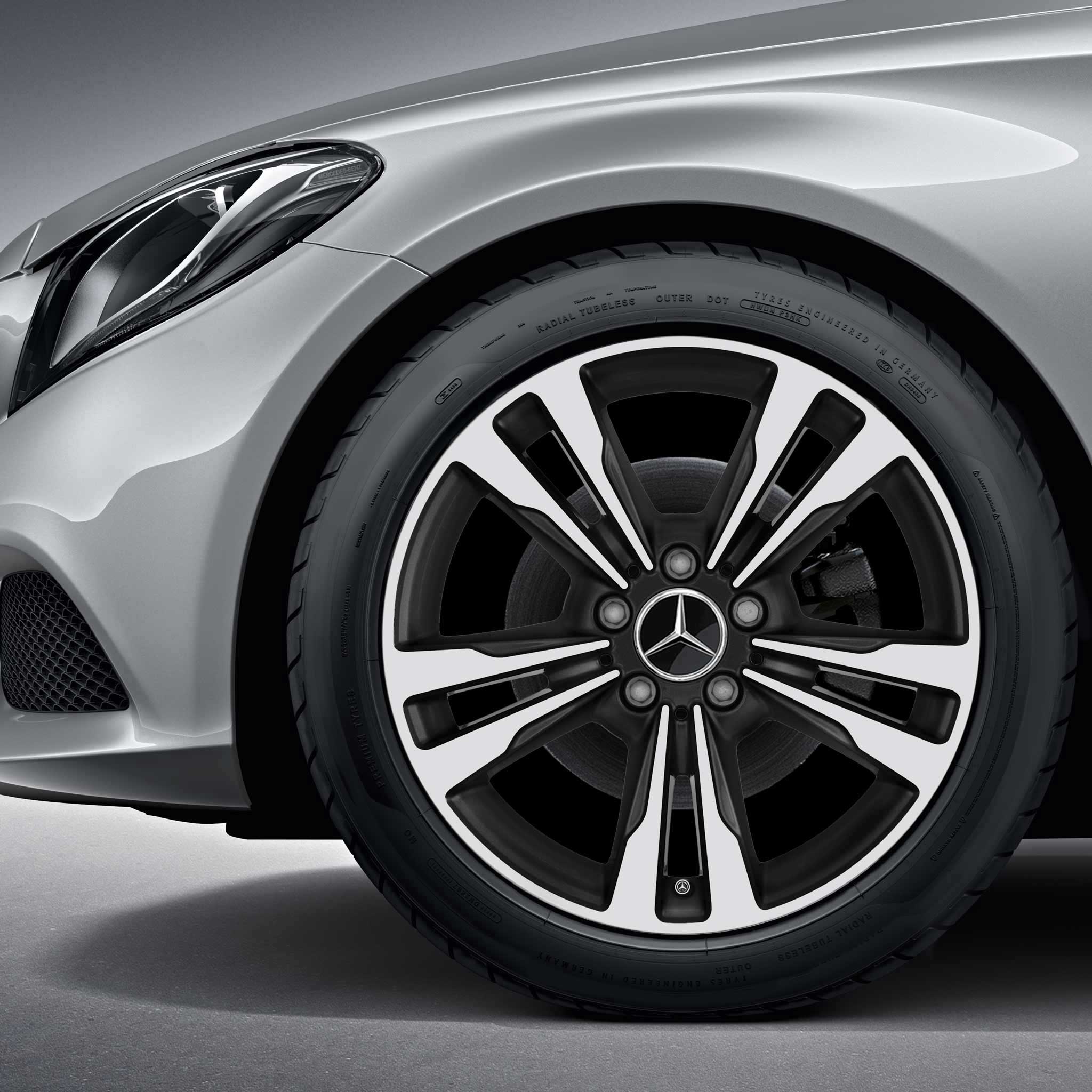 Mercedes 5 Twin Spoke [205-18] Gloss Black with High Sheen Alloy Wheel Product Image #3