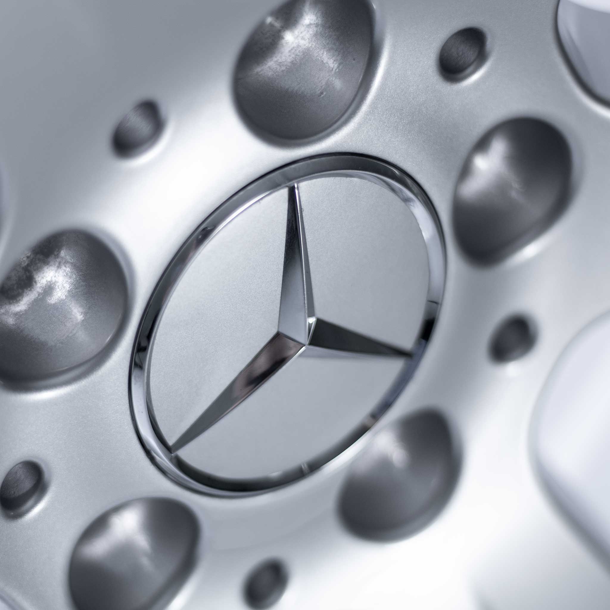 Mercedes 6 Spoke [212-16] Titanium Silver Alloy Wheel Product Image #4