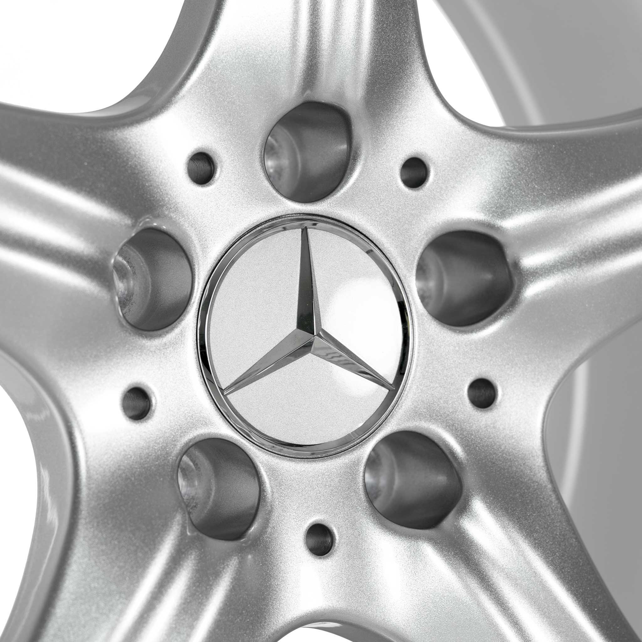 Mercedes 5 Spoke [212-18] Vanadium Silver Alloy Wheel Product Image #4
