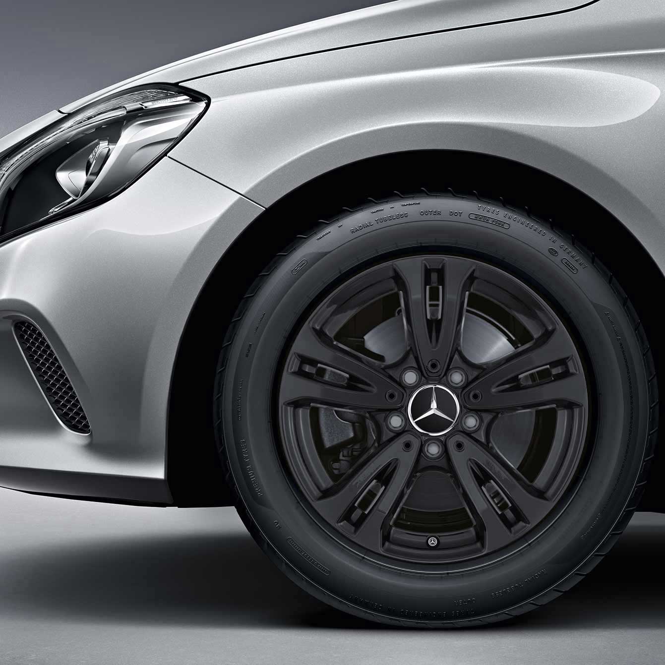 Mercedes 5 Twin Spoke [246-16] Gloss Black Alloy Wheel Product Image #4