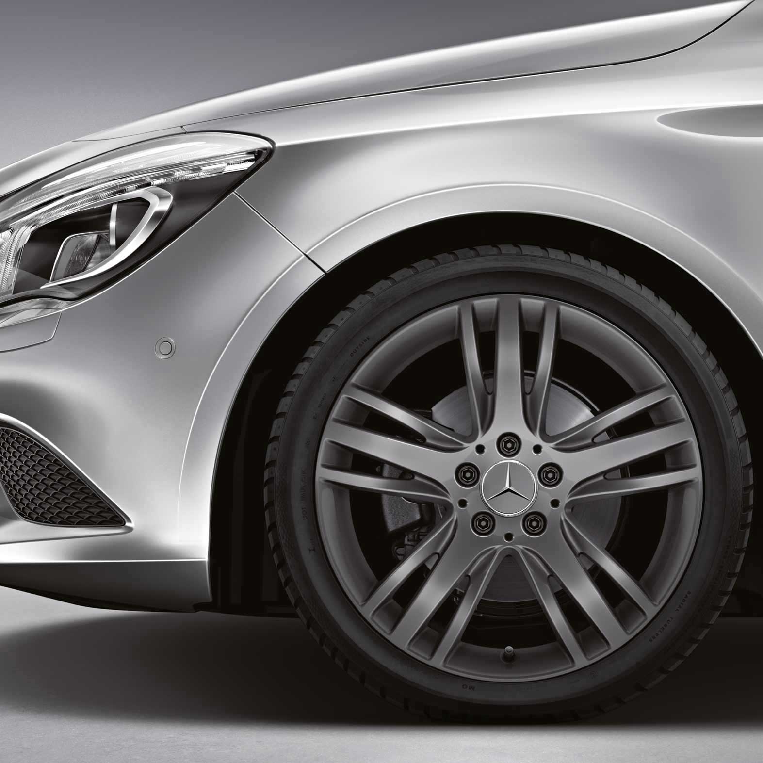 Mercedes 5 Triple Spoke [246-18] Tremolite Metallic Alloy Wheel Product Image #4