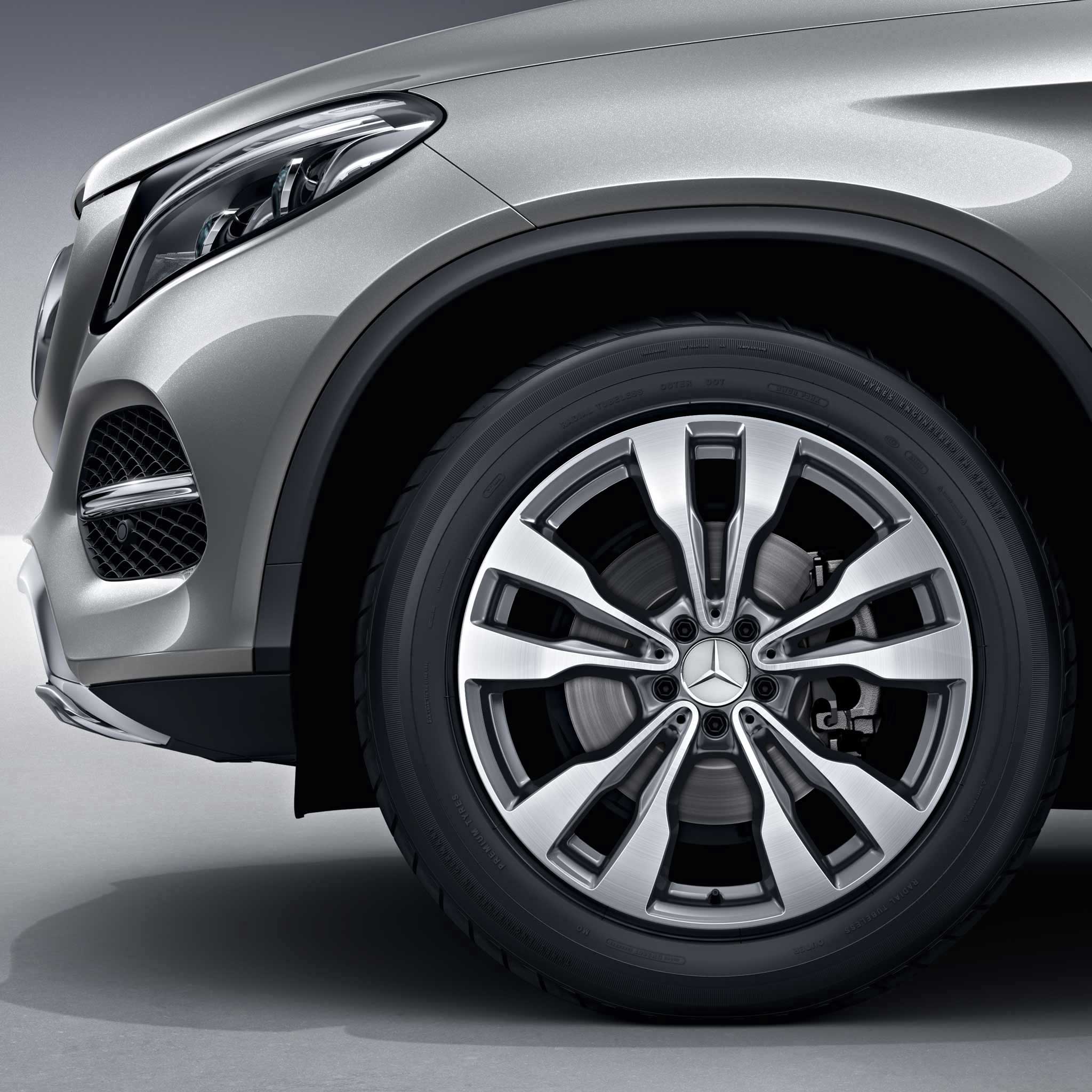 Mercedes 5 Double Spoke [292-20] Himalaya Grey with High Sheen Alloy Wheel Product Image #3