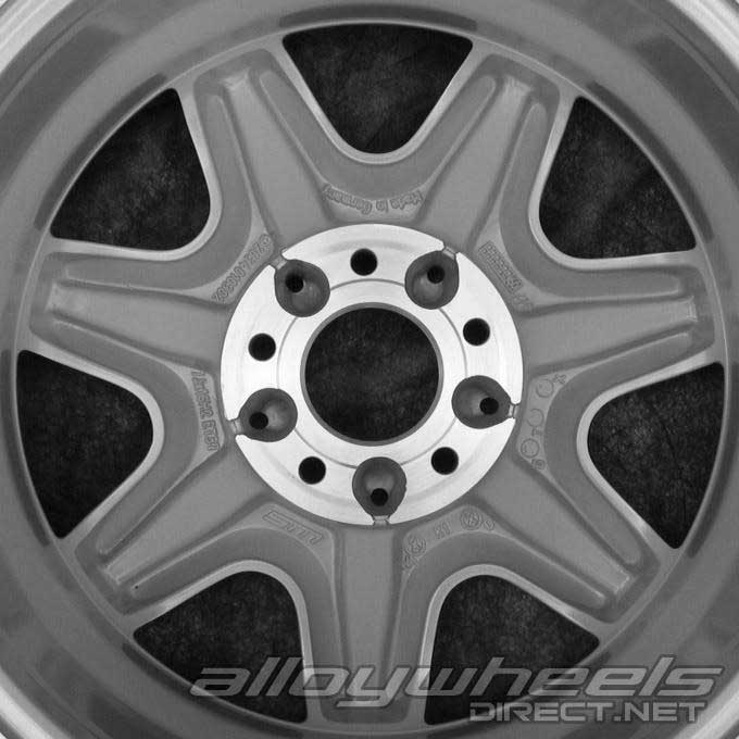 Mercedes Elnath [203-16] Standard Silver Alloy Wheel Product Image #3