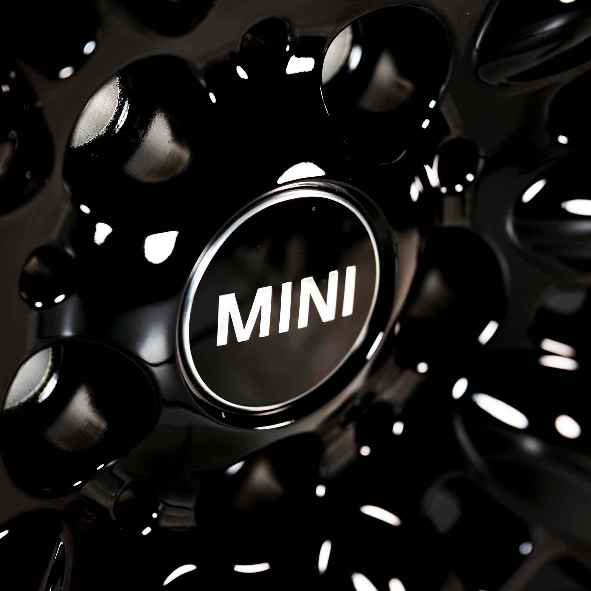 Mini 533 Pin Spoke Jet Black Alloy Wheel Product Image #4