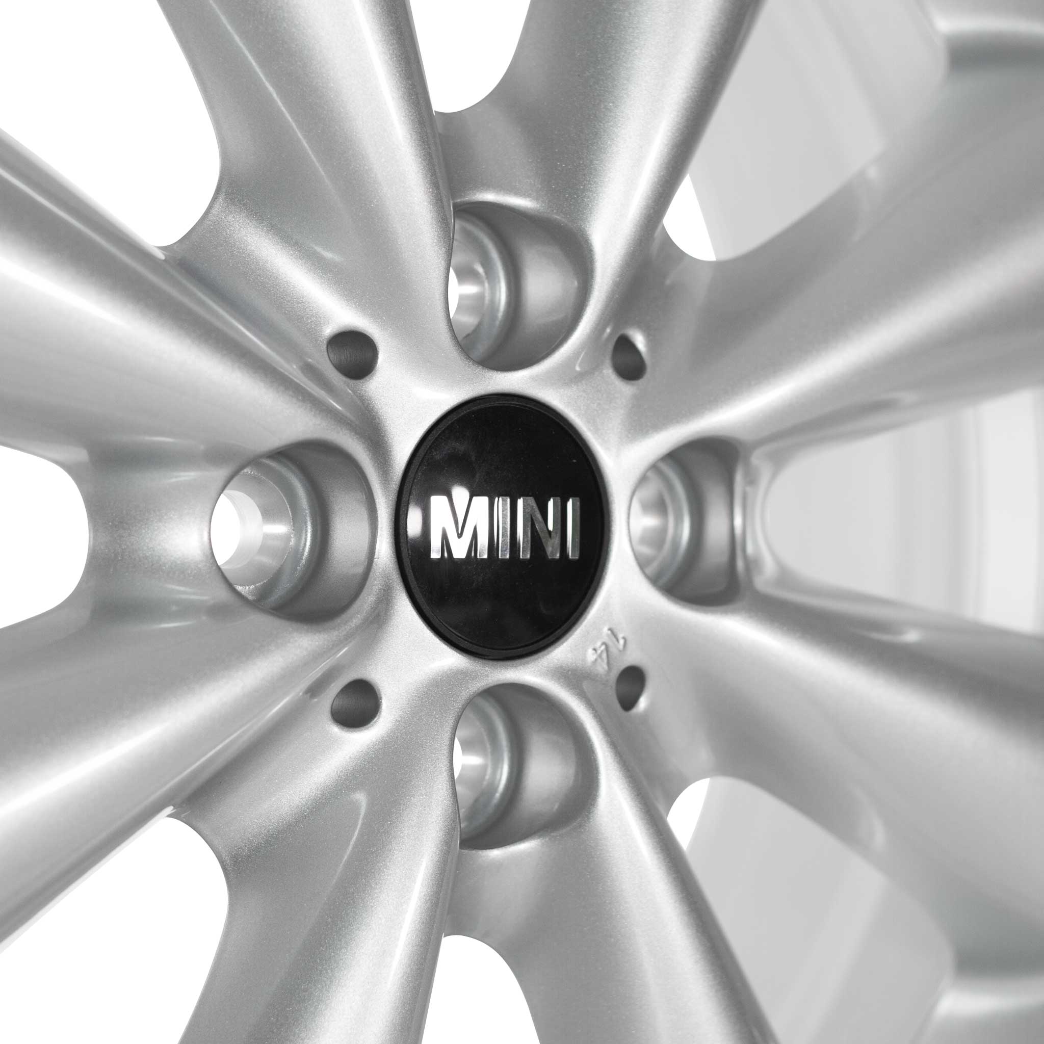 Mini R121 Conical Spoke Silver Alloy Wheel Product Image #4