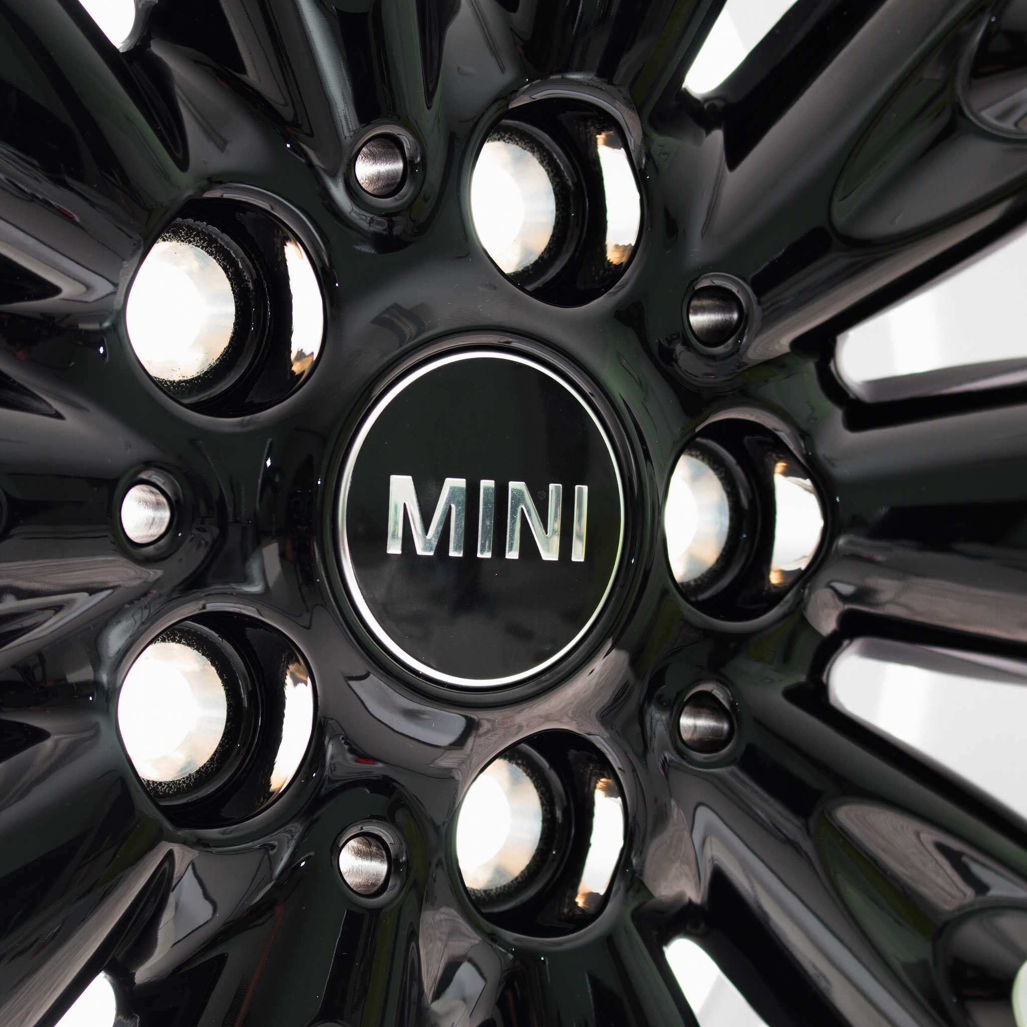 Mini 502 Roulette Spoke Polished Black Alloy Wheel Product Image #4