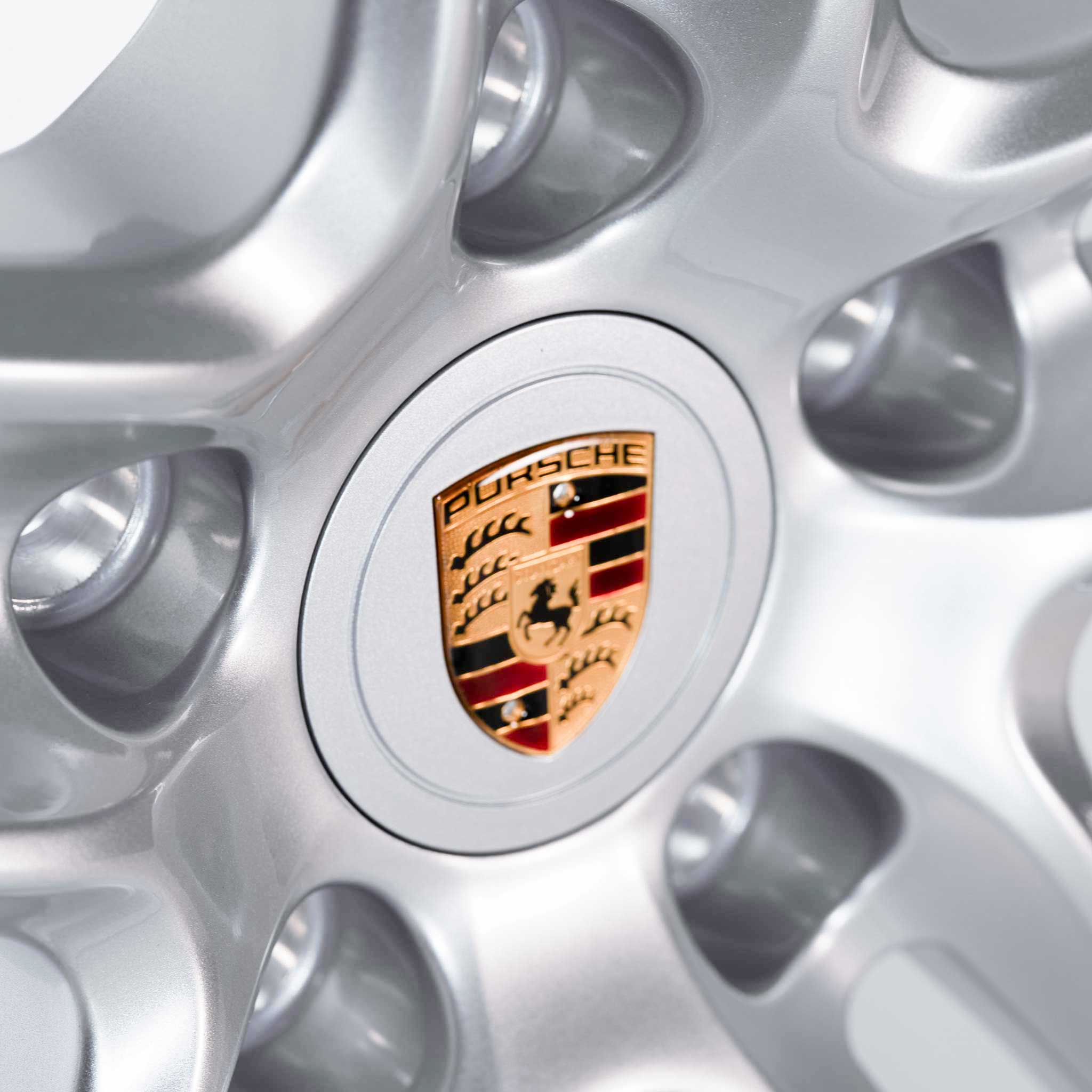 Porsche Carrera VI Brilliant Silver Alloy Wheel Product Image #4