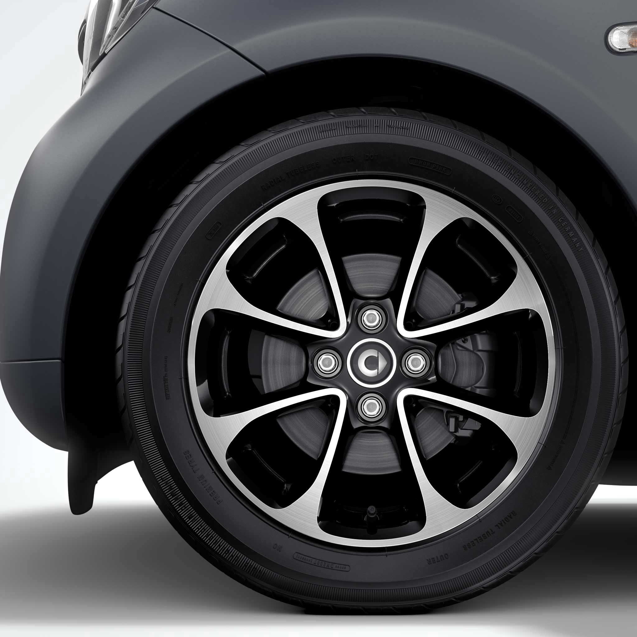 Smart 8 Spoke Black Alloy Wheel Product Image #3
