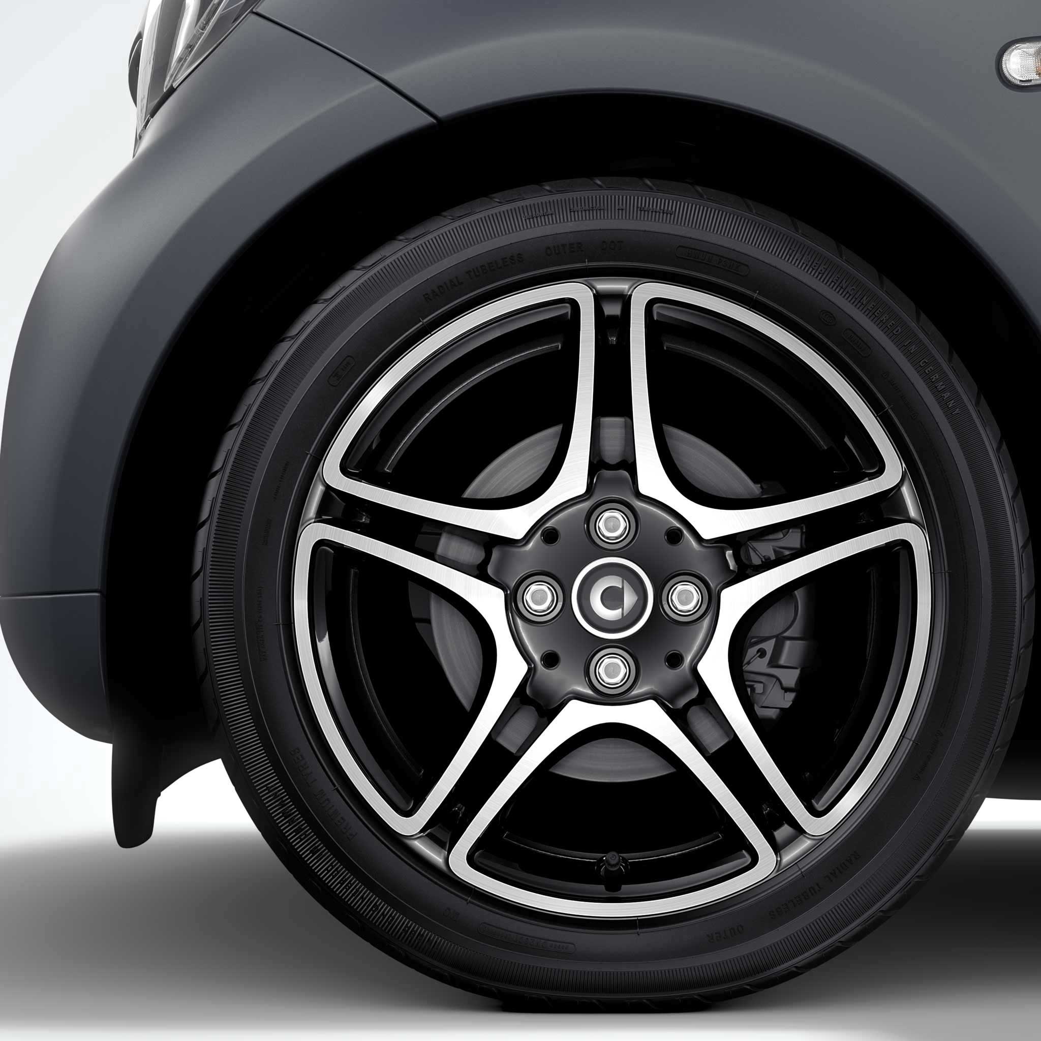 Smart 5 Twin Spoke Black with High Sheen (v1) Alloy Wheel Product Image #3